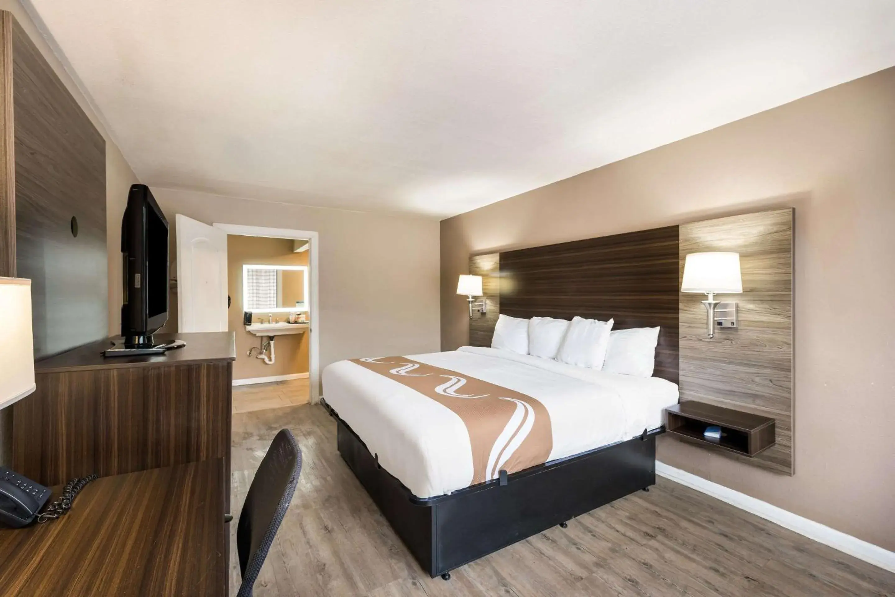 King Room - Accessible/Smoking in Quality Inn King Room - Accessible/Smoking in Quality Inn