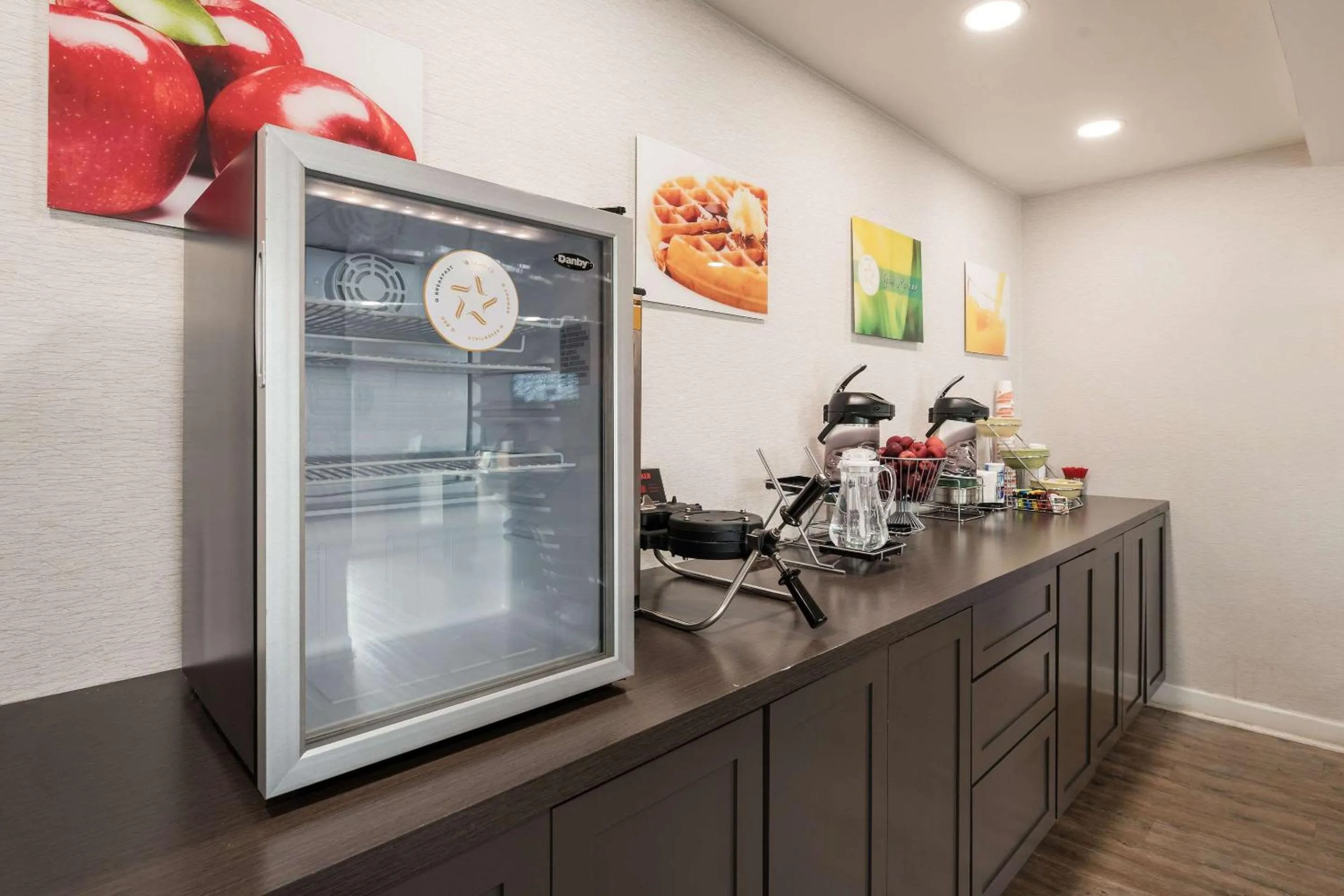 Breakfast in Quality Inn Gastonia East