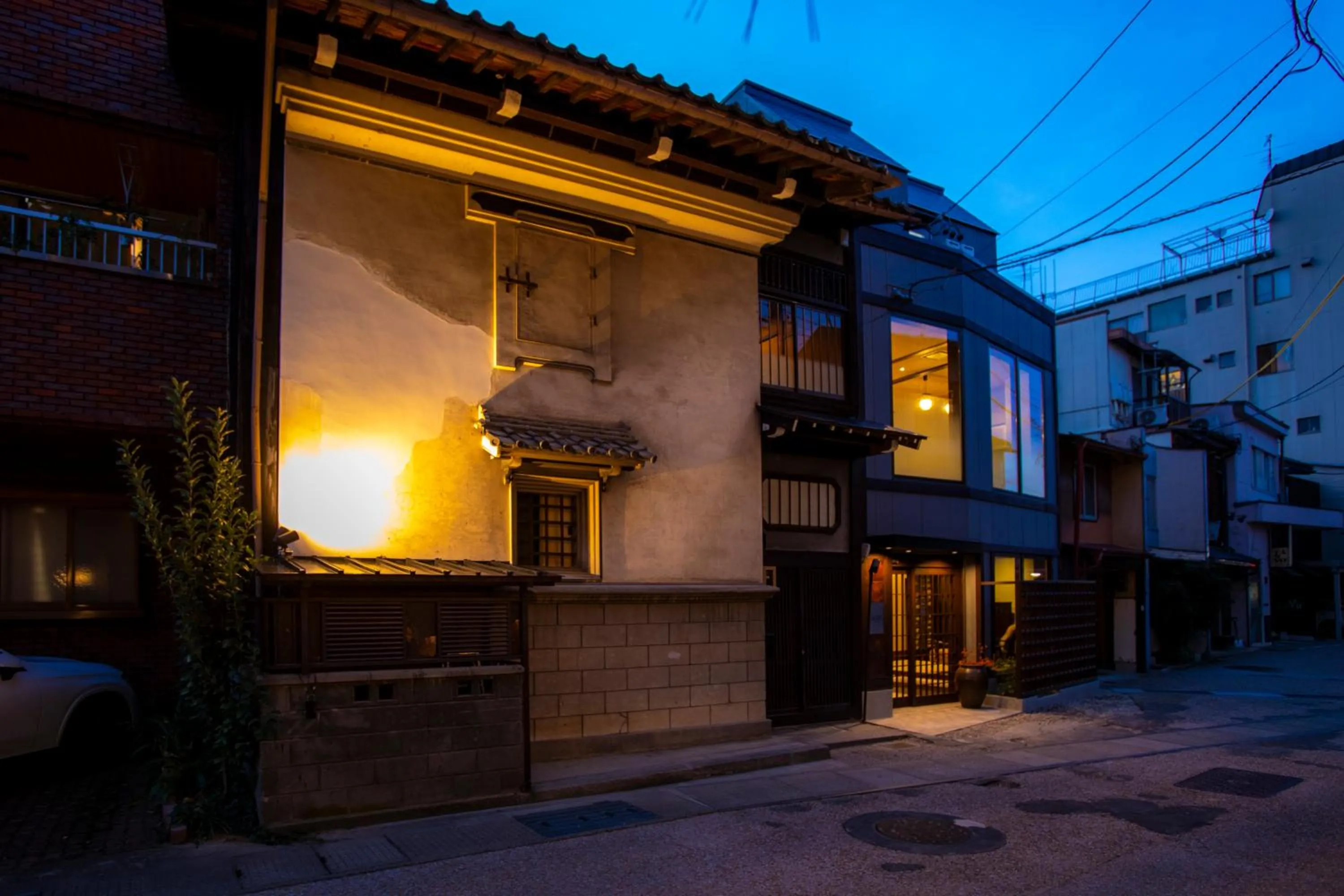 Property building in Machiyado ICHIRYU