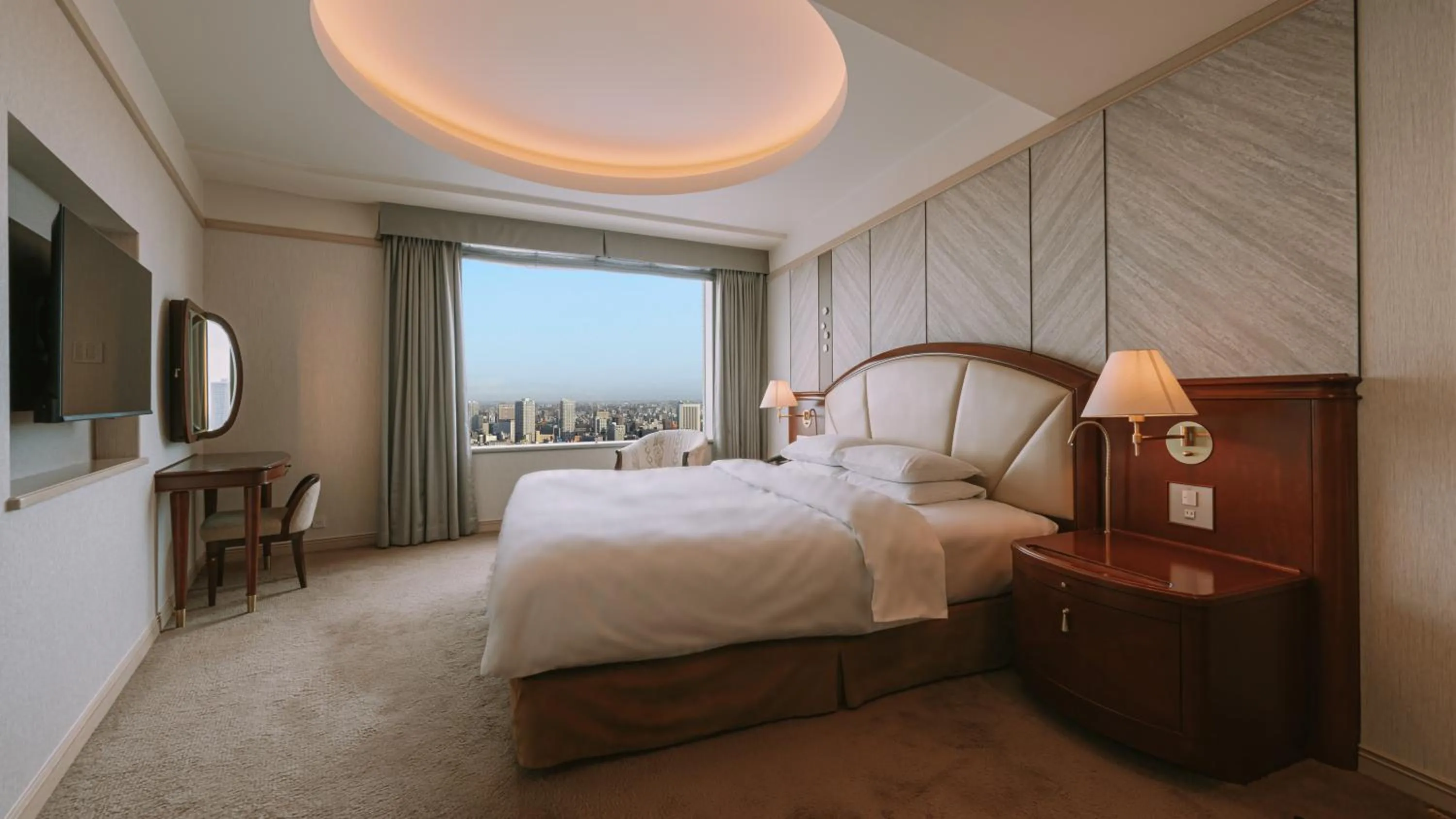 Bedroom, Bed in Sapporo Prince Hotel