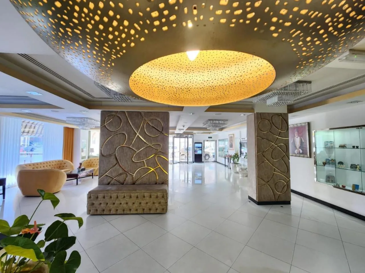 Lobby or reception in Garden Hotel Muscat By Royal Titan Group