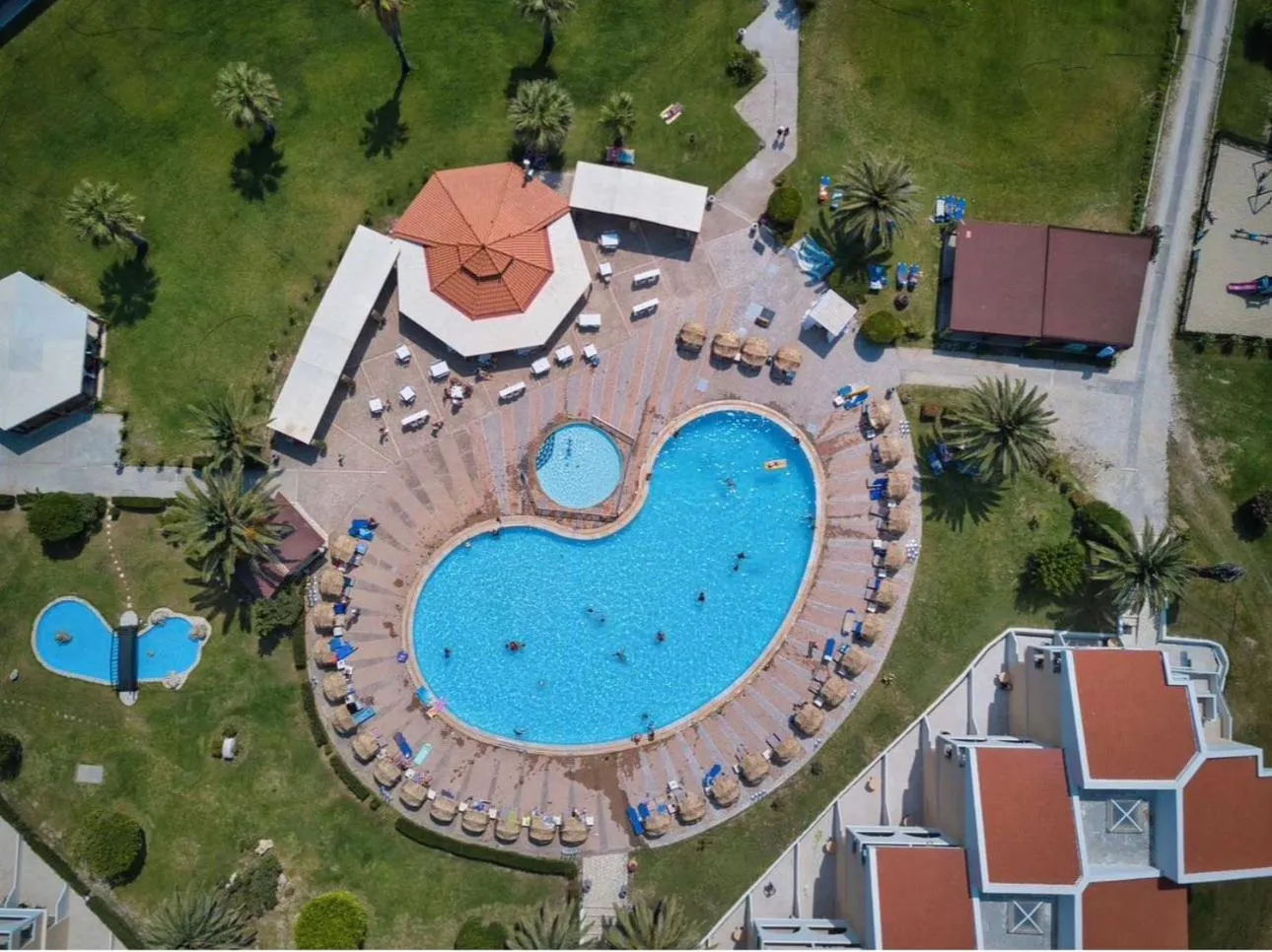 Swimming pool in Argile Resort