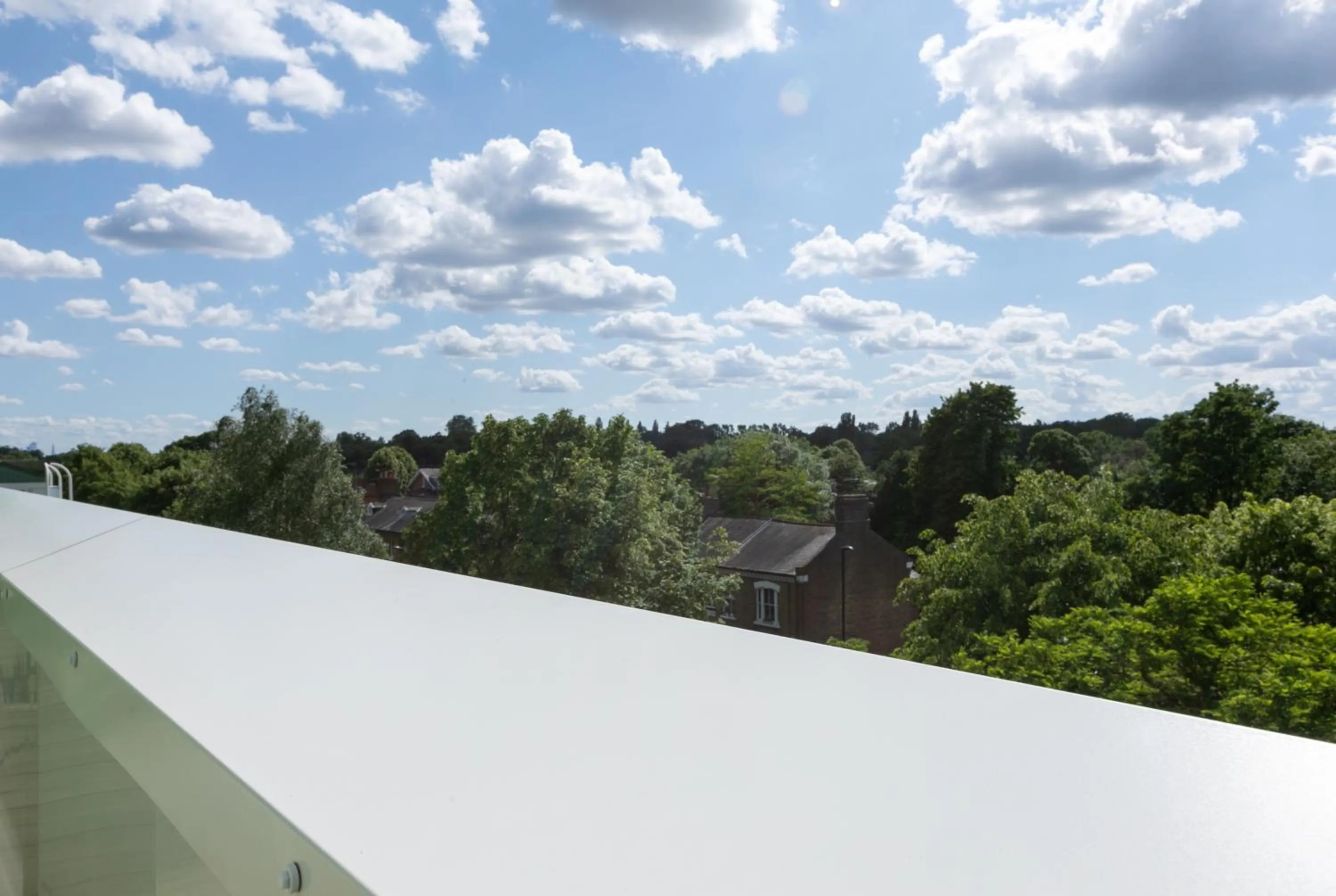 Balcony/Terrace in Skyvillion - COZY APARTMENTS in Enfield Town With Free Parking & Wifi