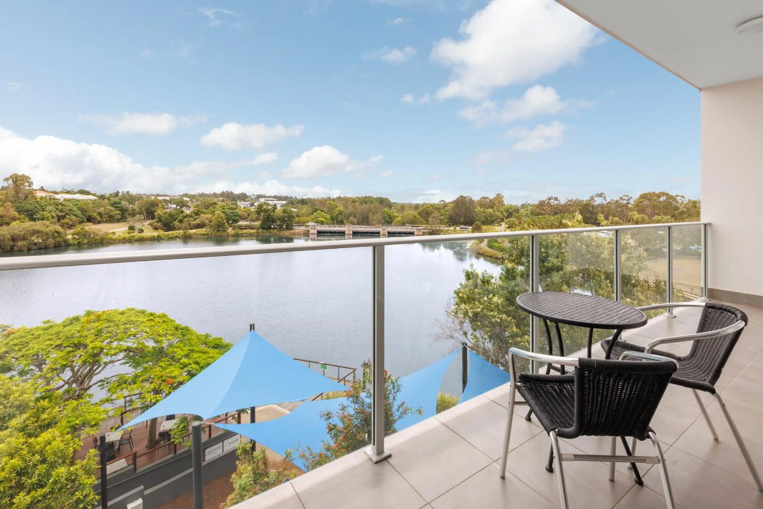 Best Western Plus North Lakes Hotel