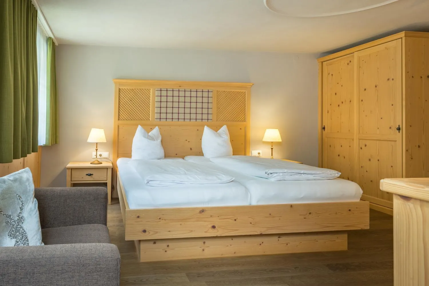 Photo of the whole room, Bed in Hotel Sonne