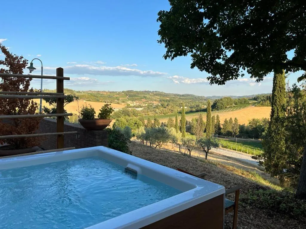 Gatto Bianco Tizzauli