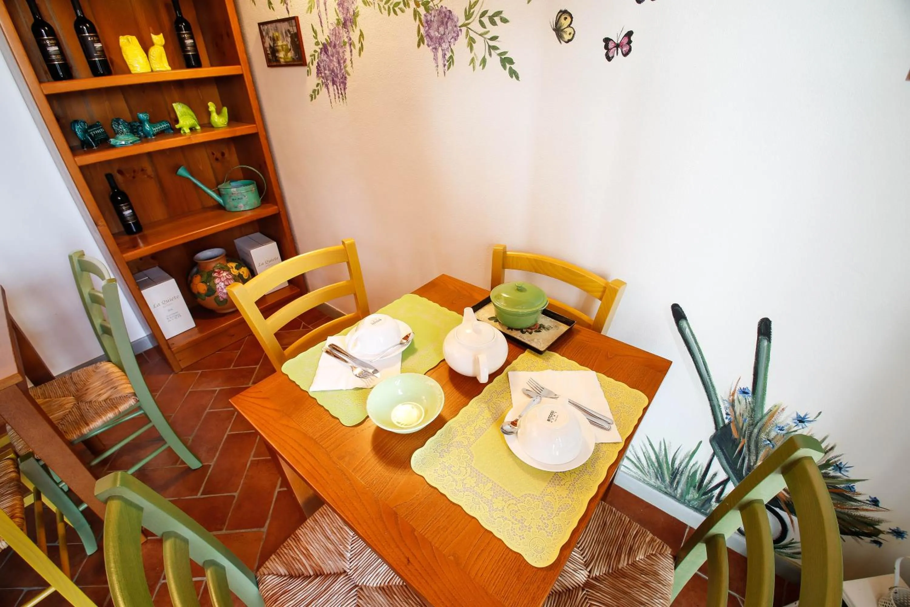 Lounge or bar in Gatto Bianco Tizzauli