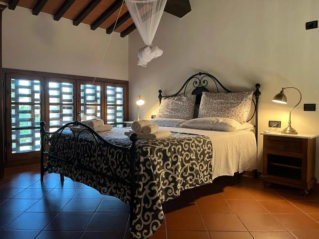 Photo of the whole room in Gatto Bianco Tizzauli