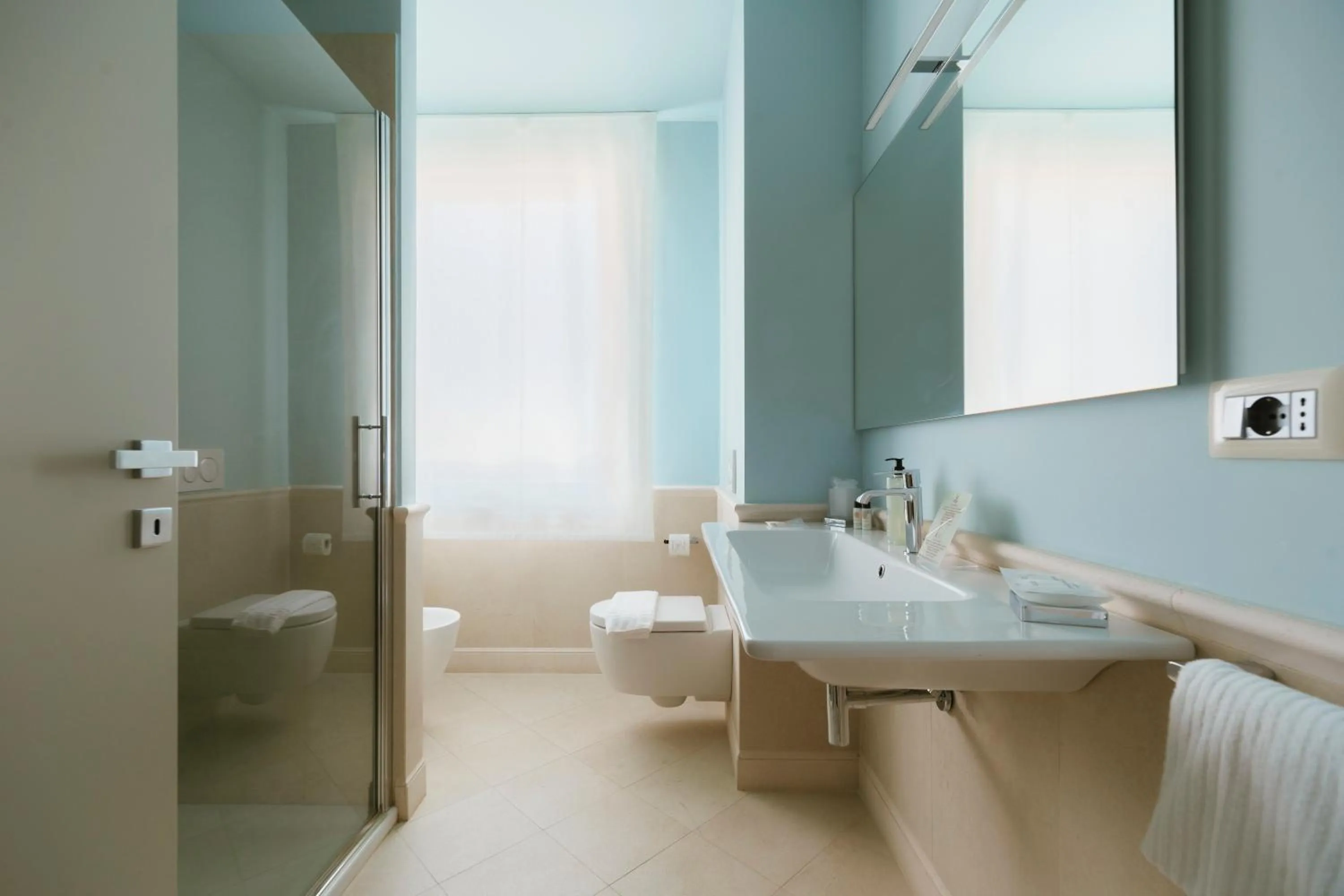 Bathroom in Hotel Miramare