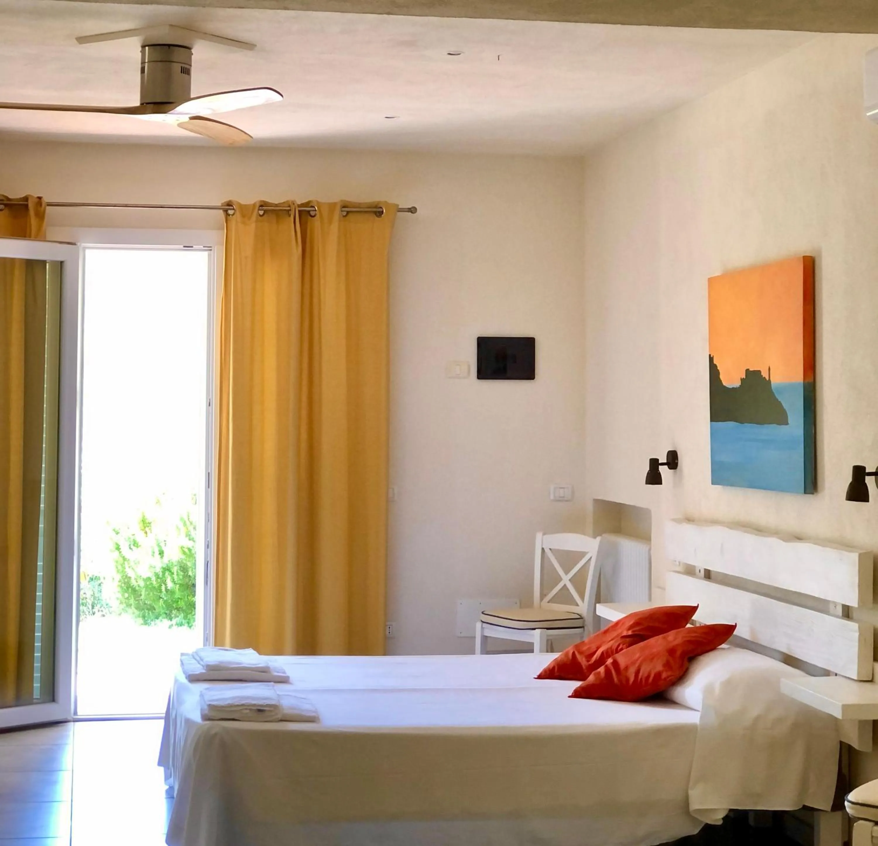 Bed in Hotel Santo Stefano