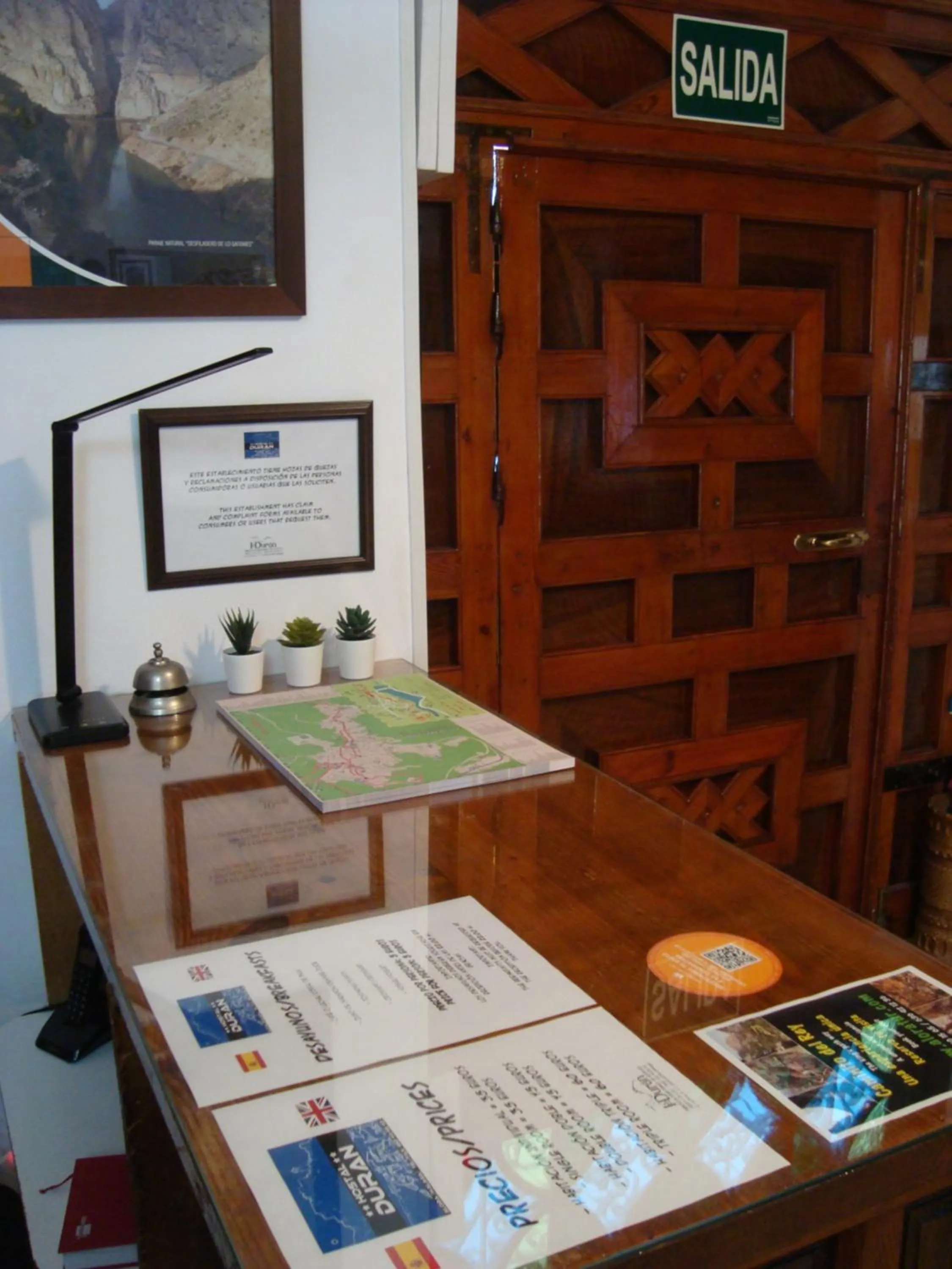 Lobby or reception in Hostal Durán