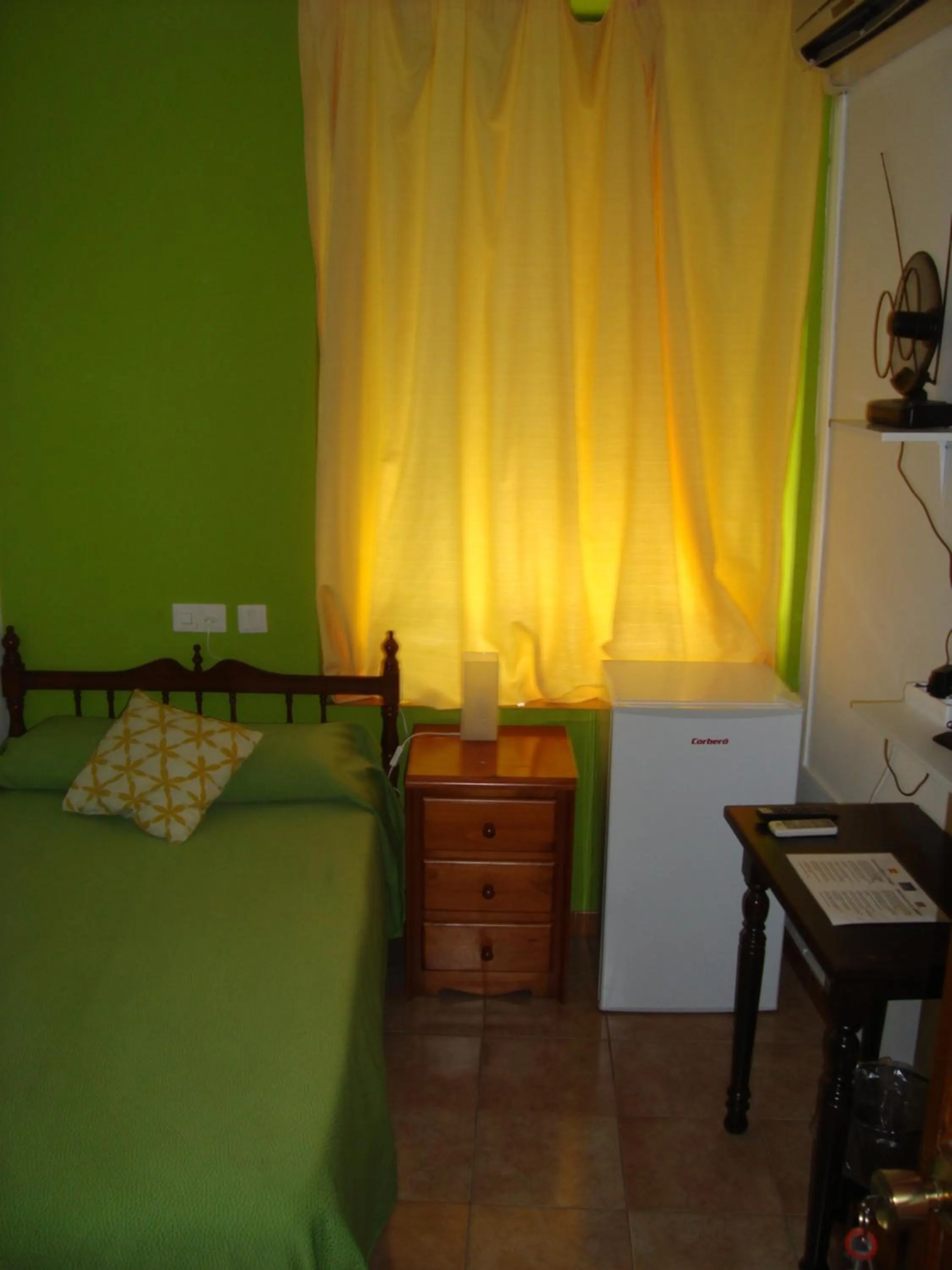 Bedroom, Bed in Hostal Durán
