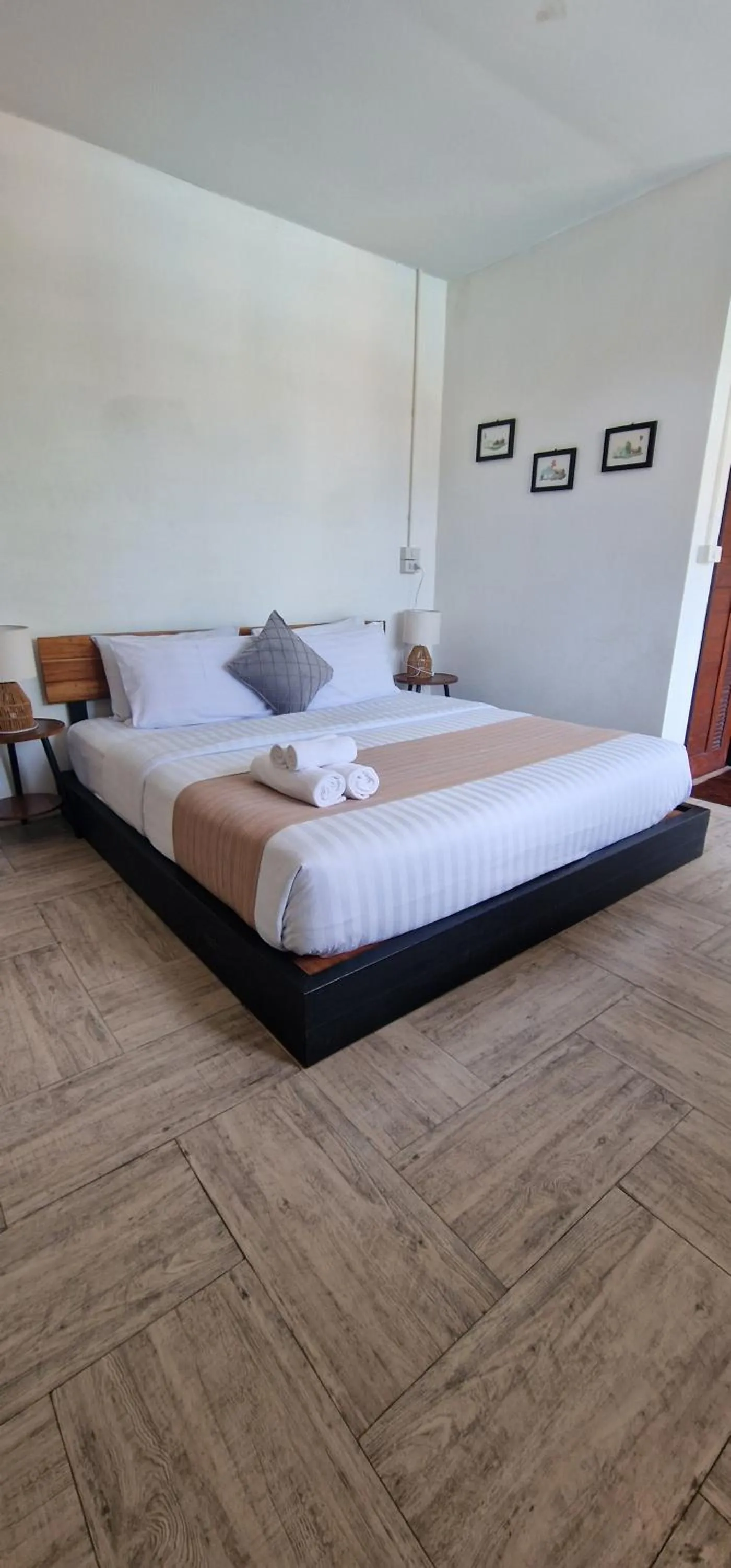 Bed in Kingfisher House