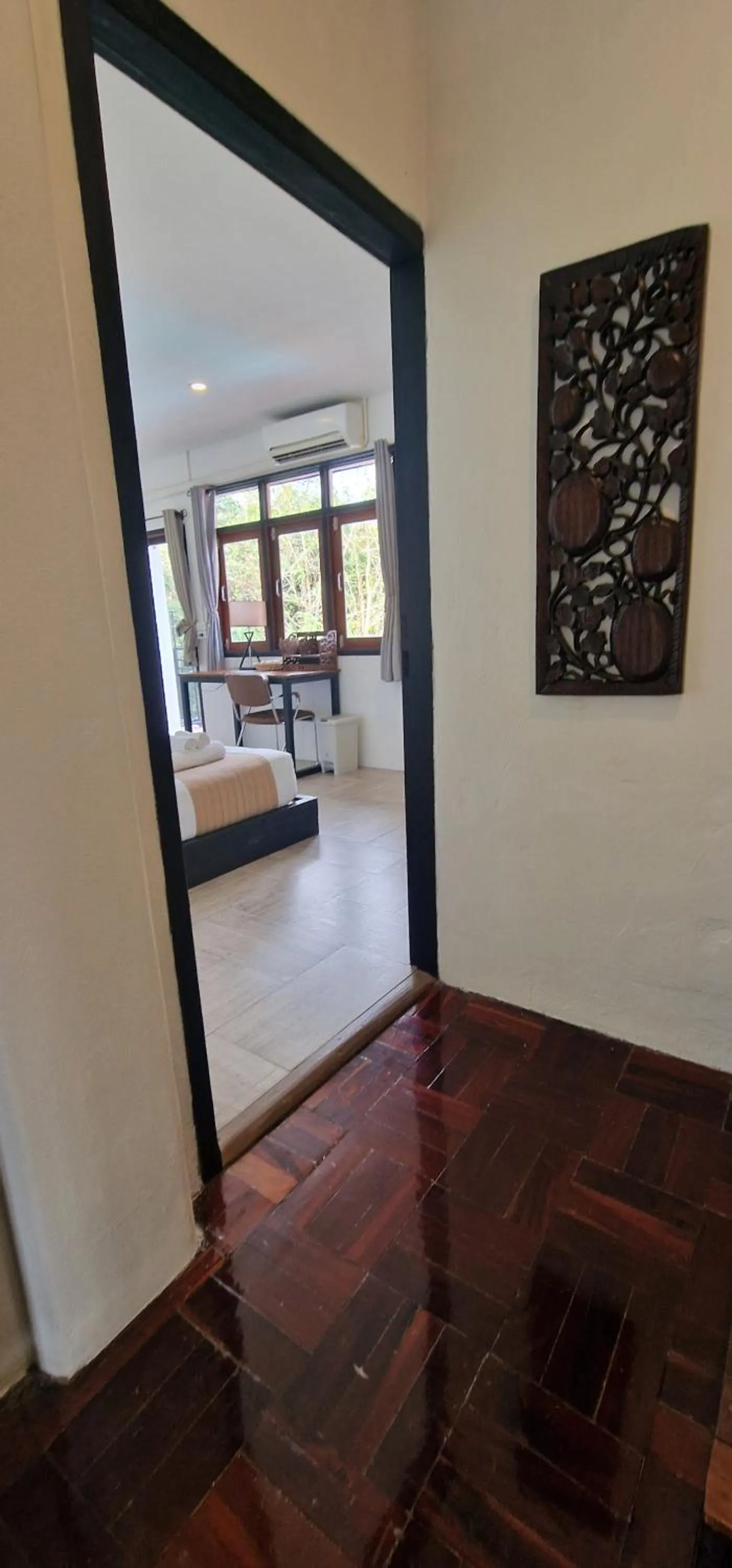 Facade/entrance in Kingfisher House