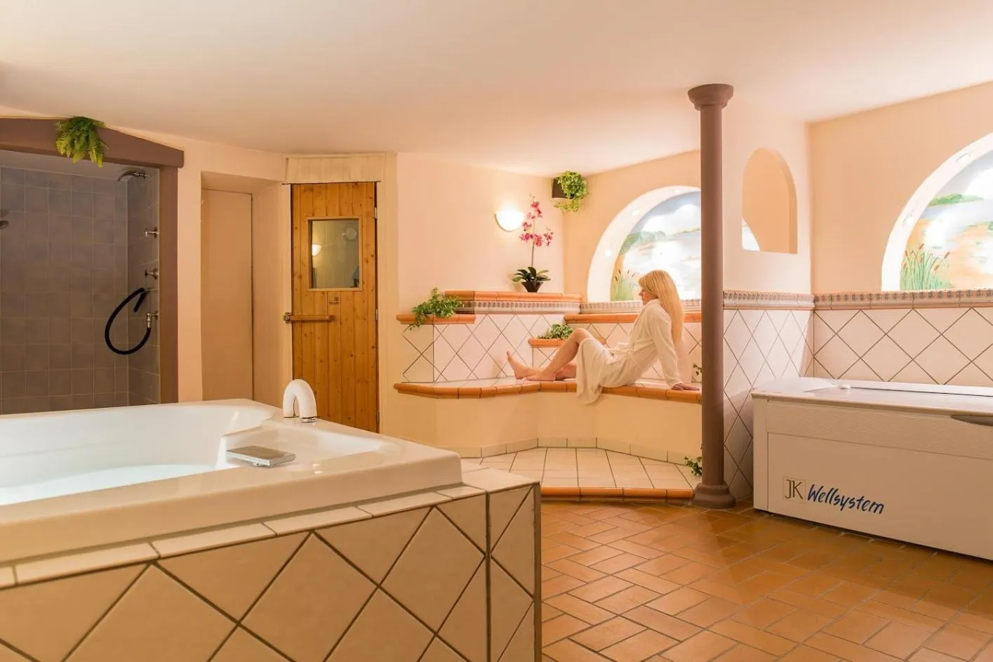 Sauna, Bed in Hotel - Restaurant Bastenhaus