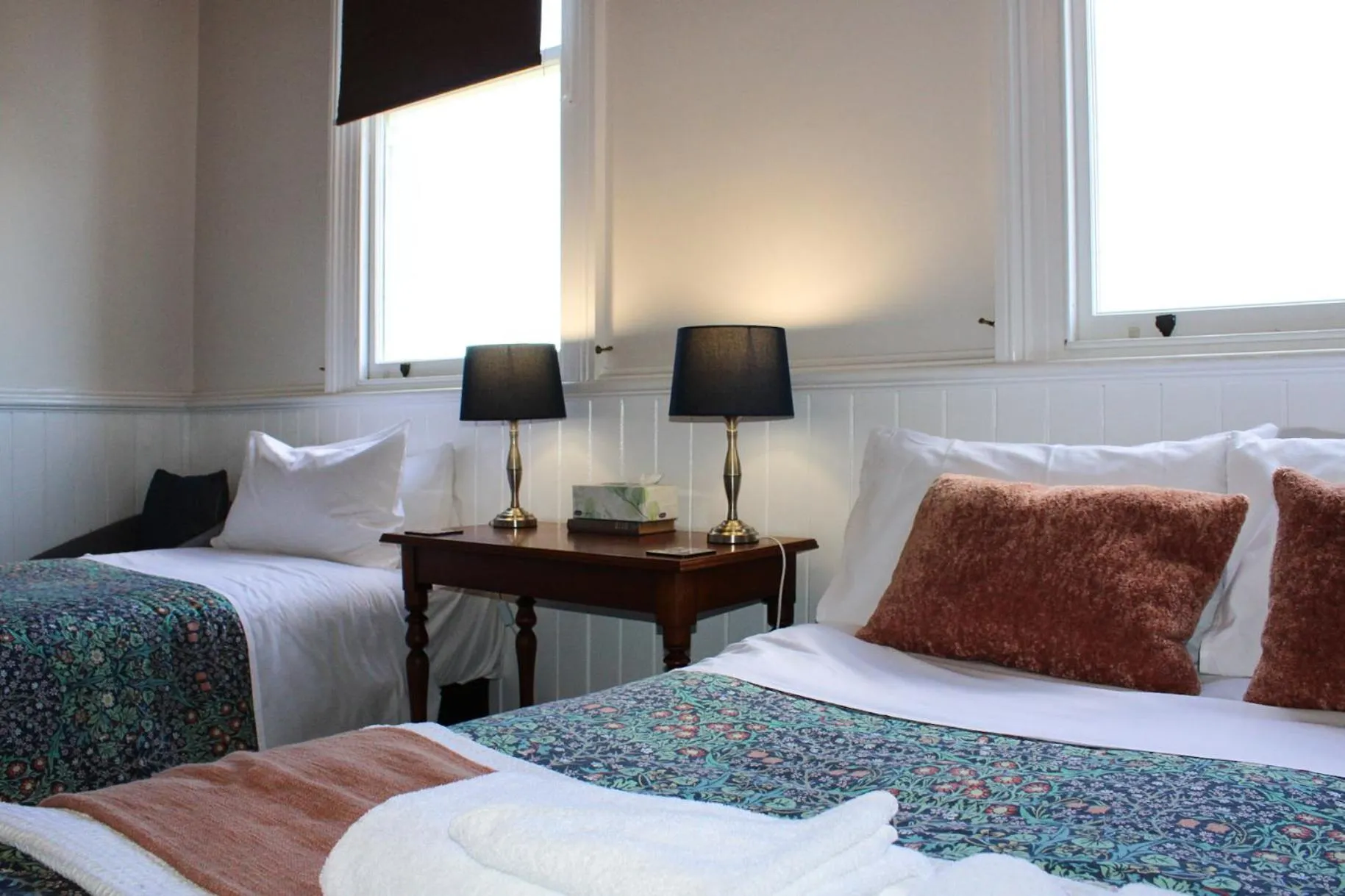 Bedroom, Bed in Windarra on High