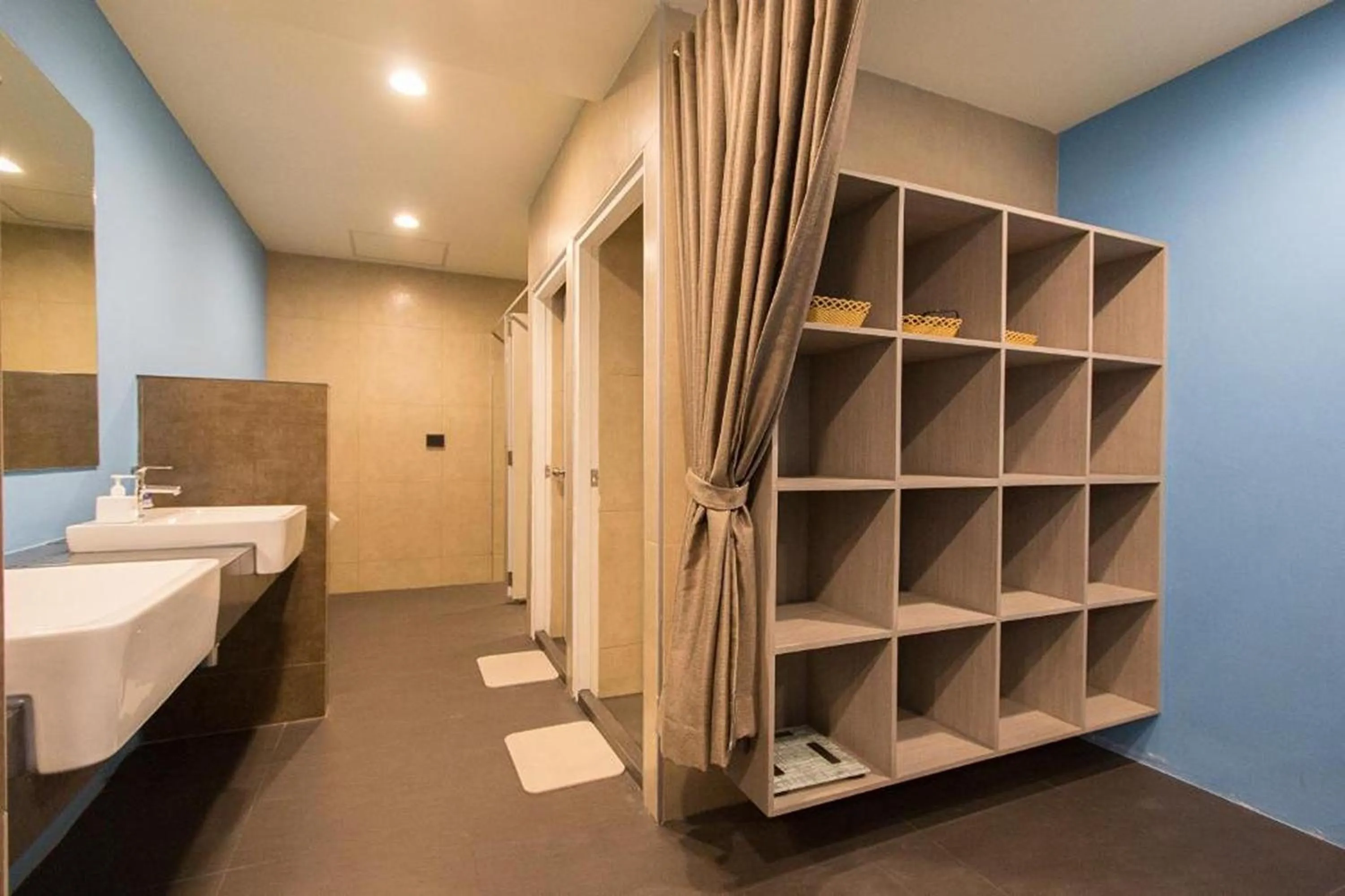 Bedroom, Bed in Lazy Sunday hostel