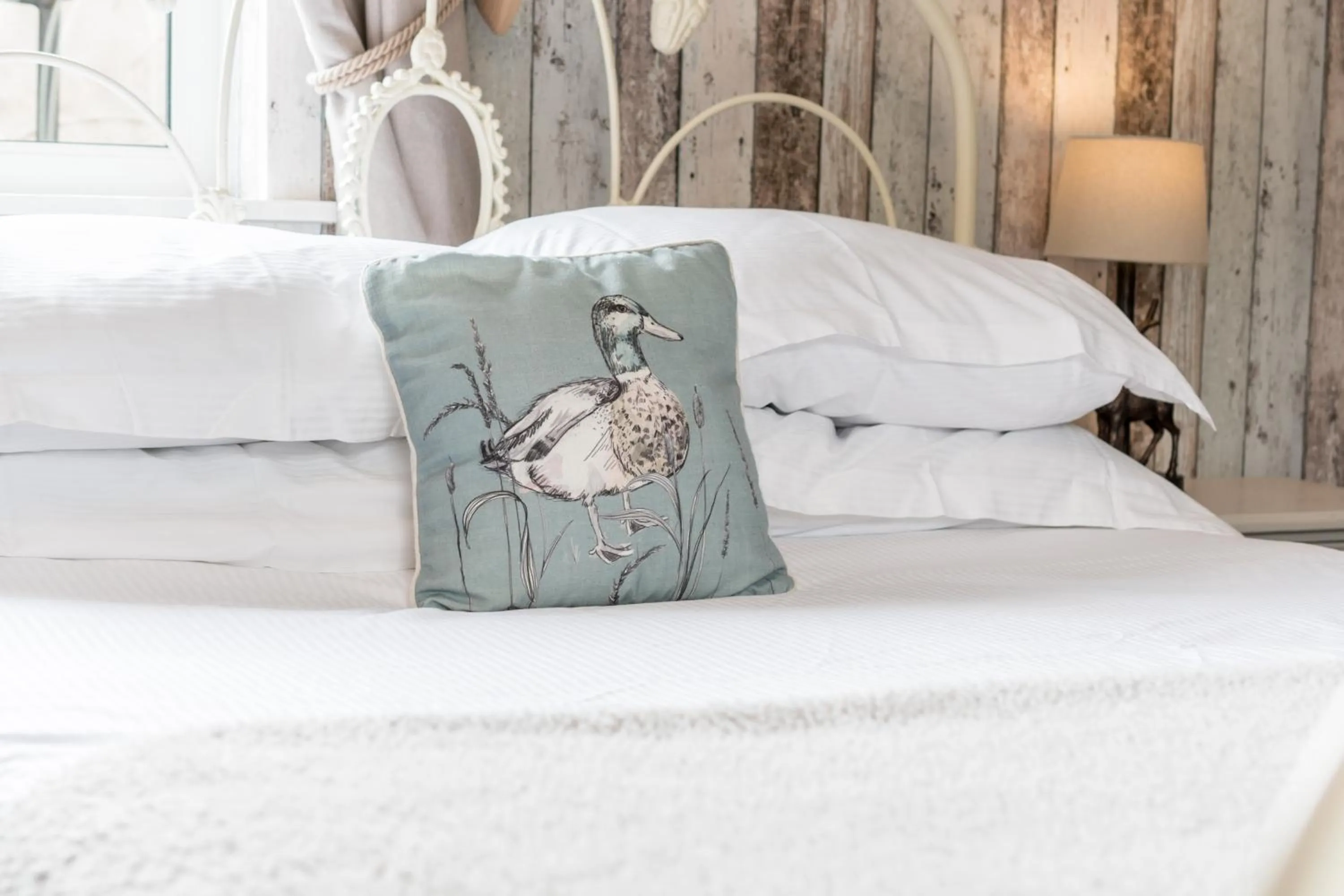 Bedroom, Bed in Heidi's Grasmere Lodge