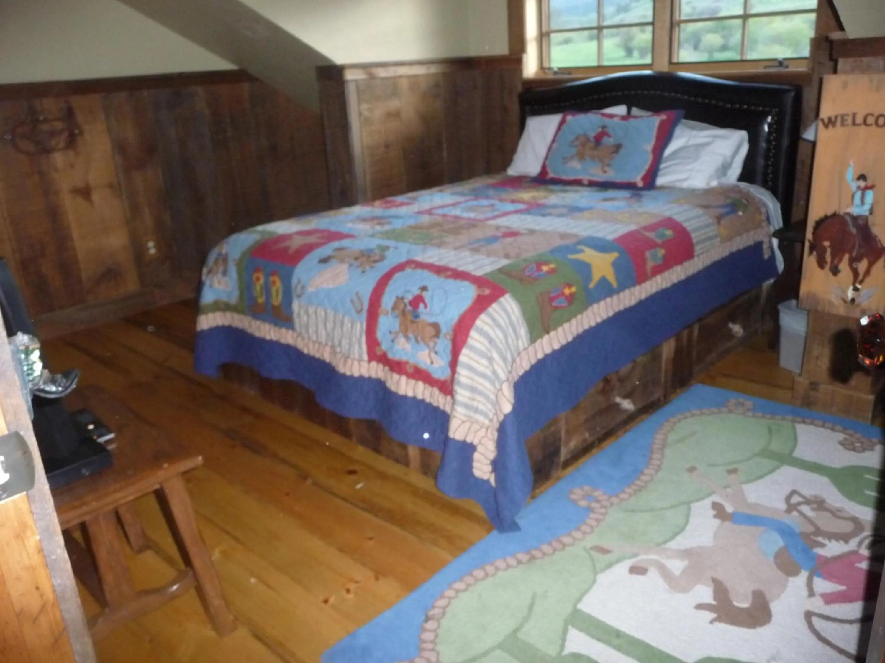 Bed in Schoolhouse Cabin