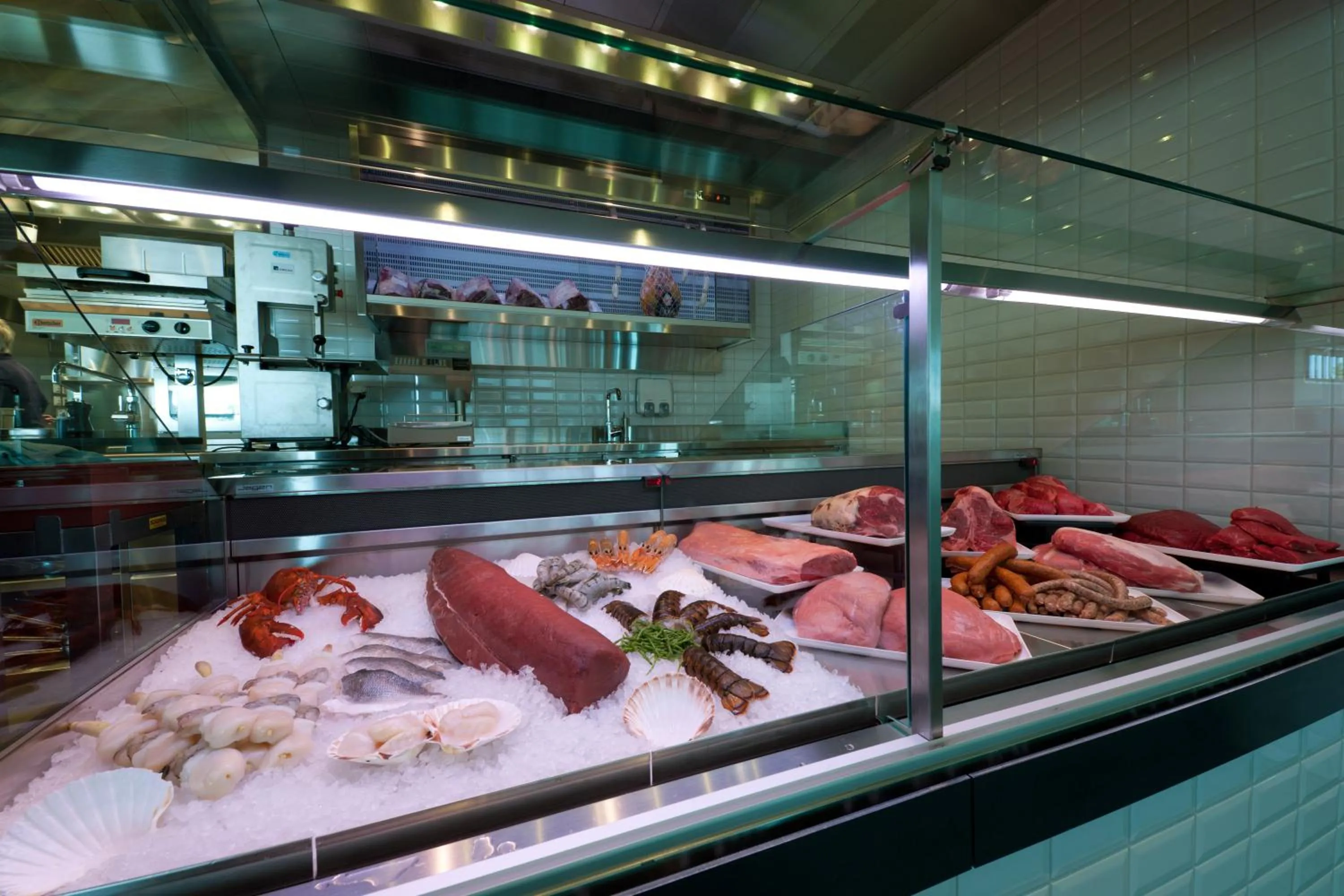 Restaurant/places to eat in Marina Lachen