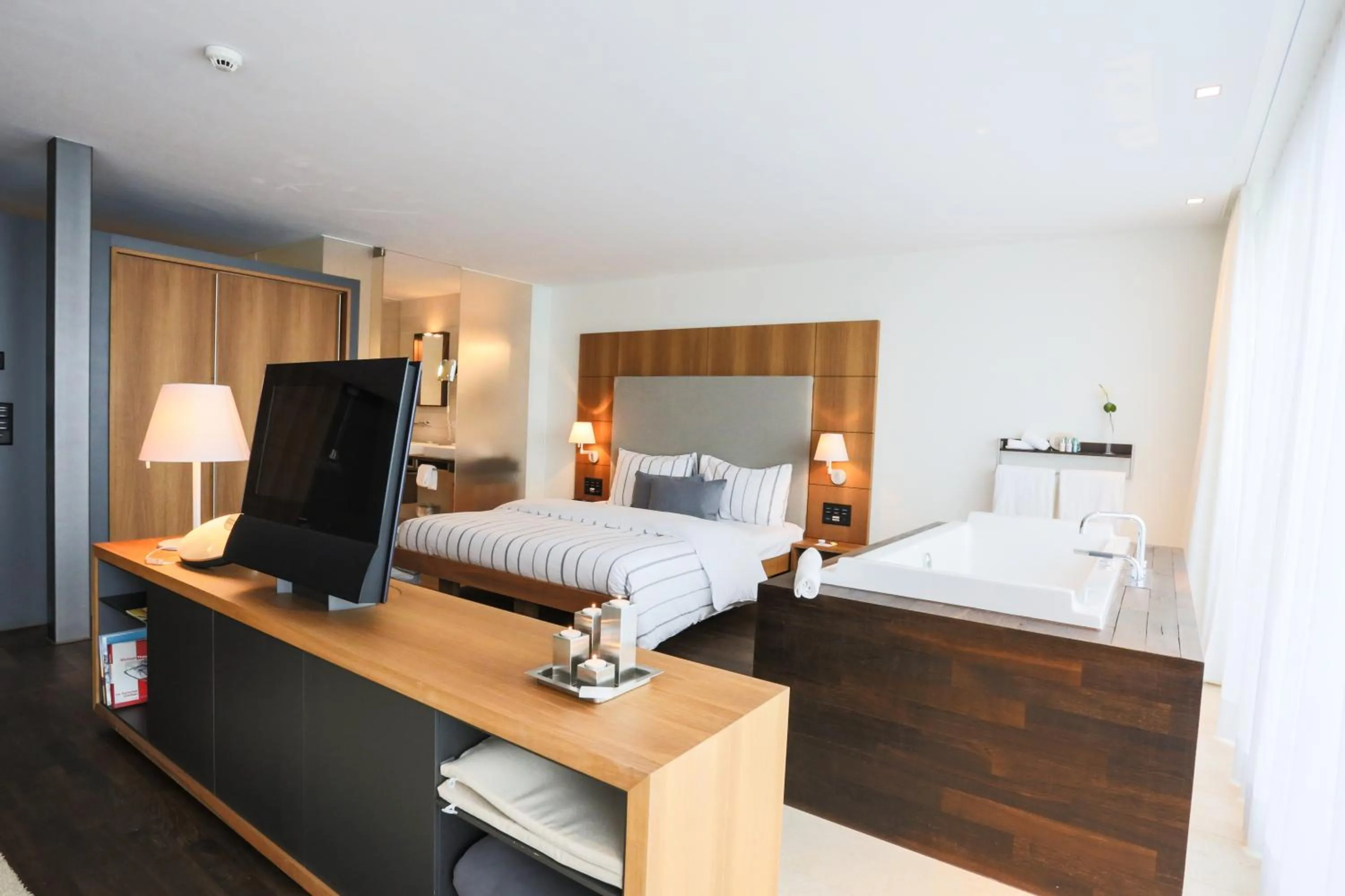 Bed in Marina Lachen