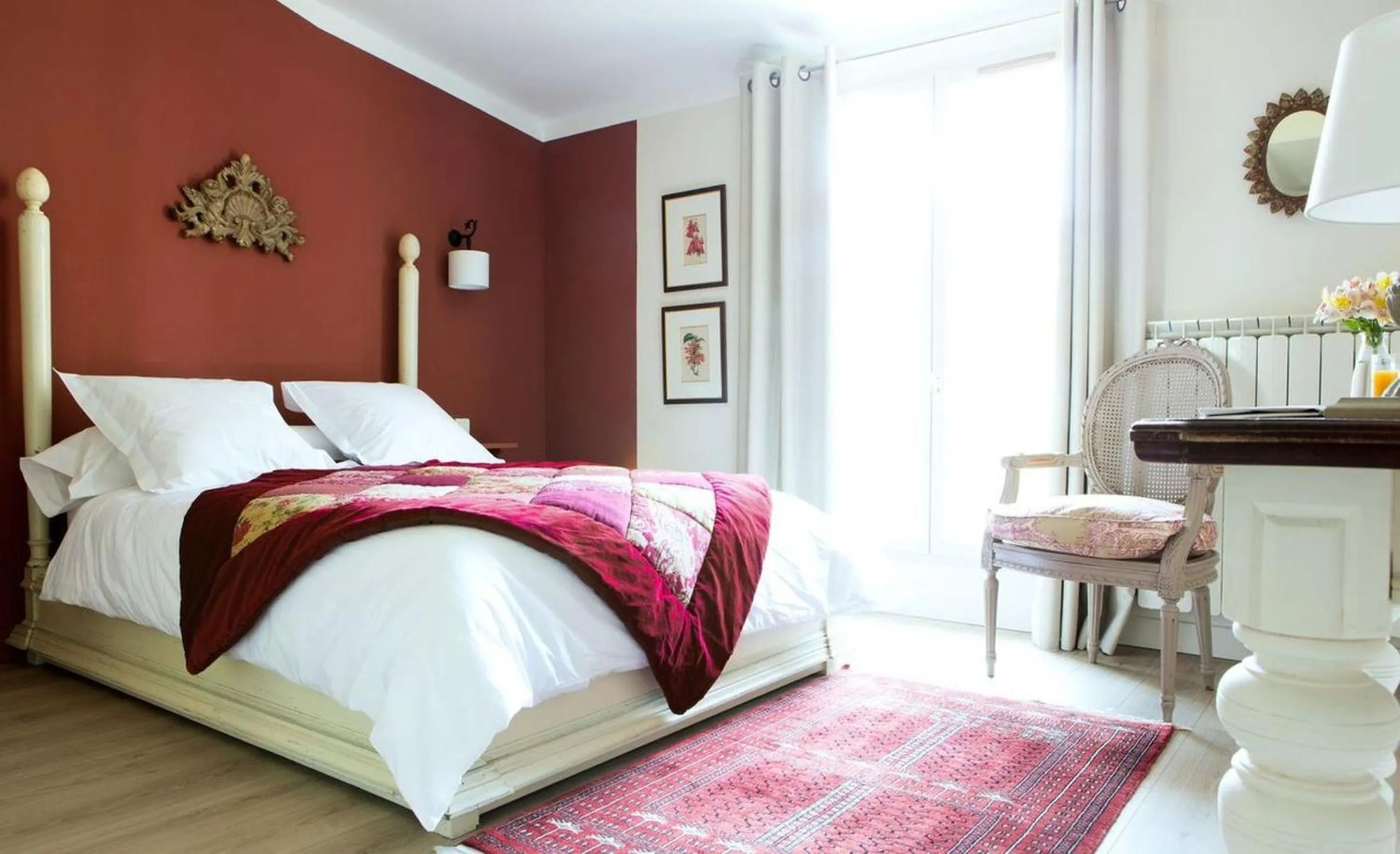 Bedroom, Bed in Les Jardins De La Livrée