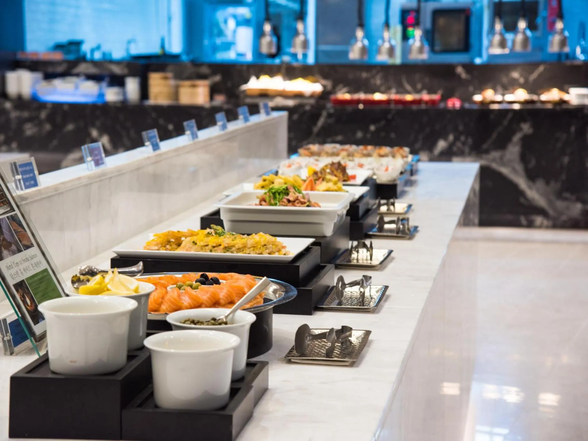 Food in Hotel Tops 10