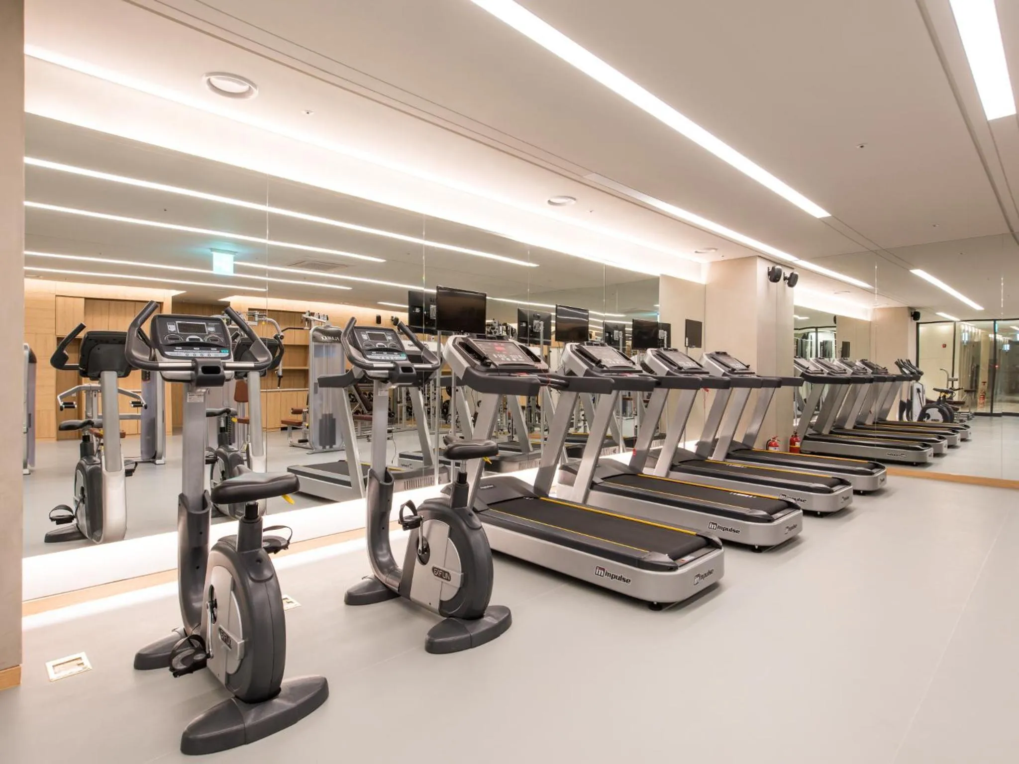 Fitness centre/facilities in Hotel Tops 10