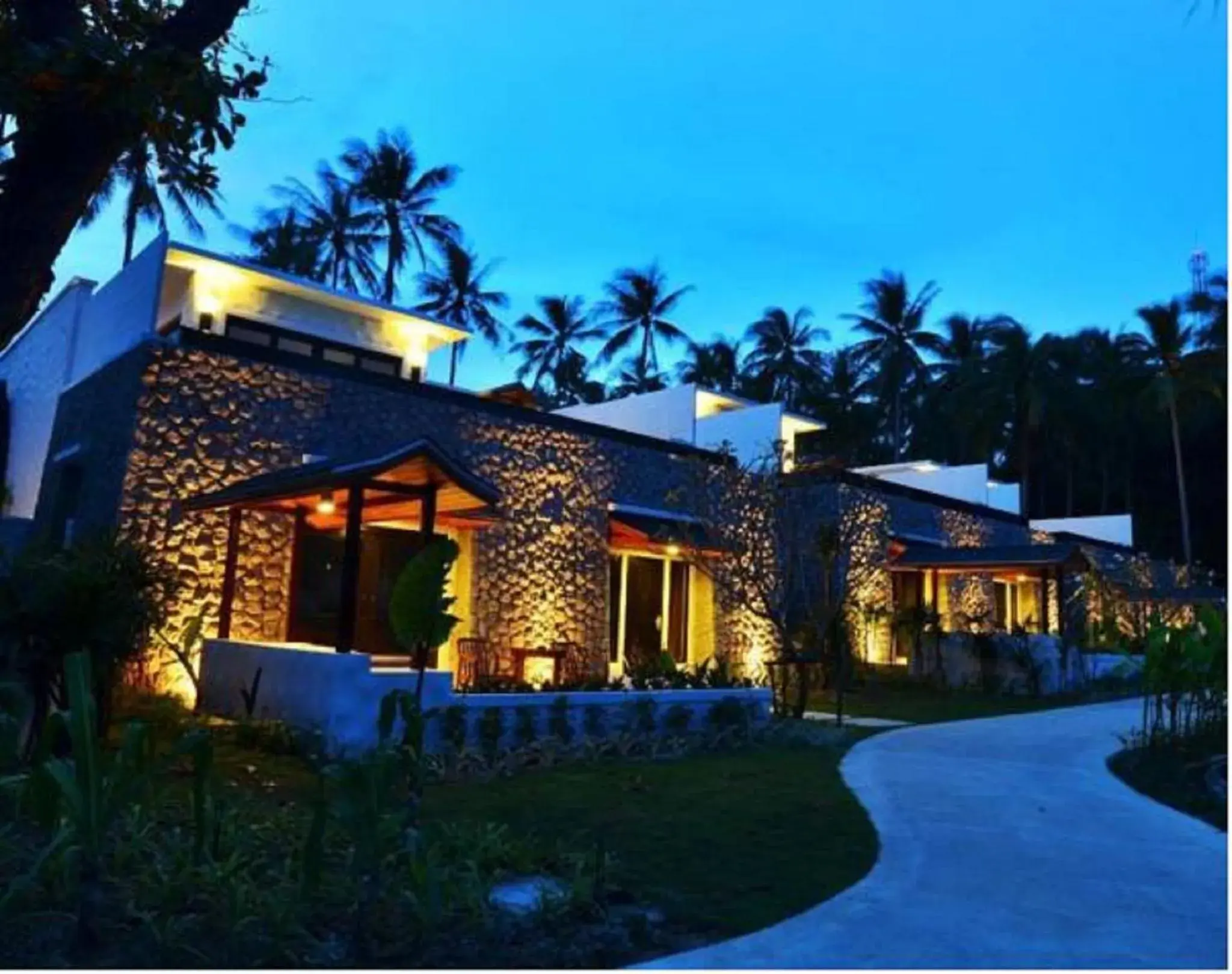 Spa Pool Suites in The Racha Spa Pool Suites in The Racha