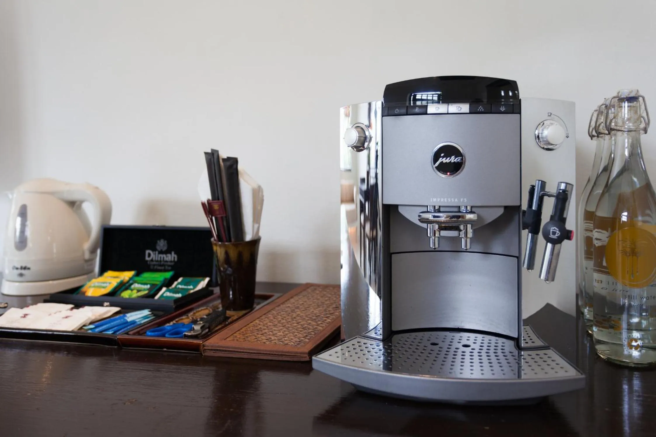 Coffee/tea facilities in The Racha