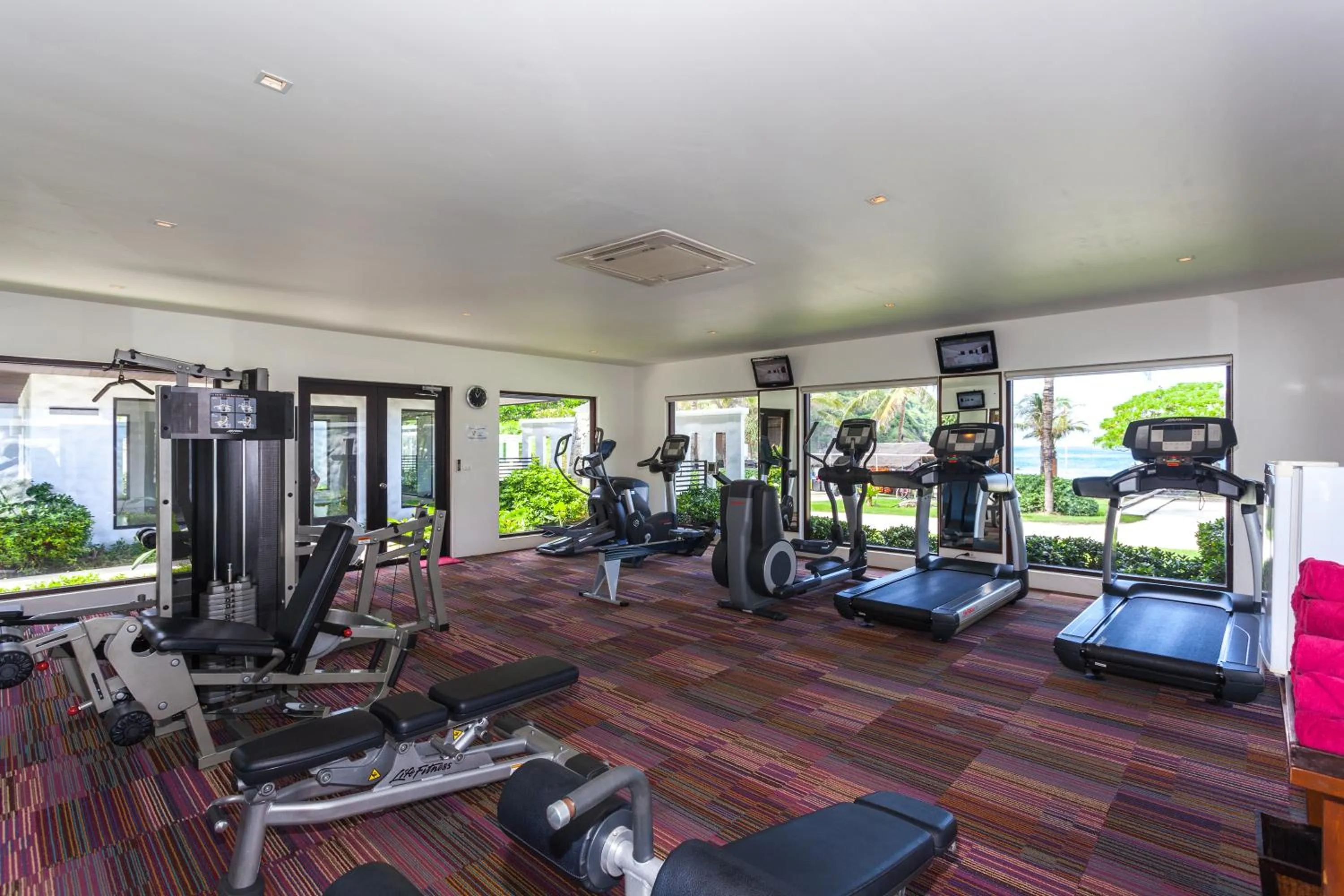Fitness centre/facilities in The Racha