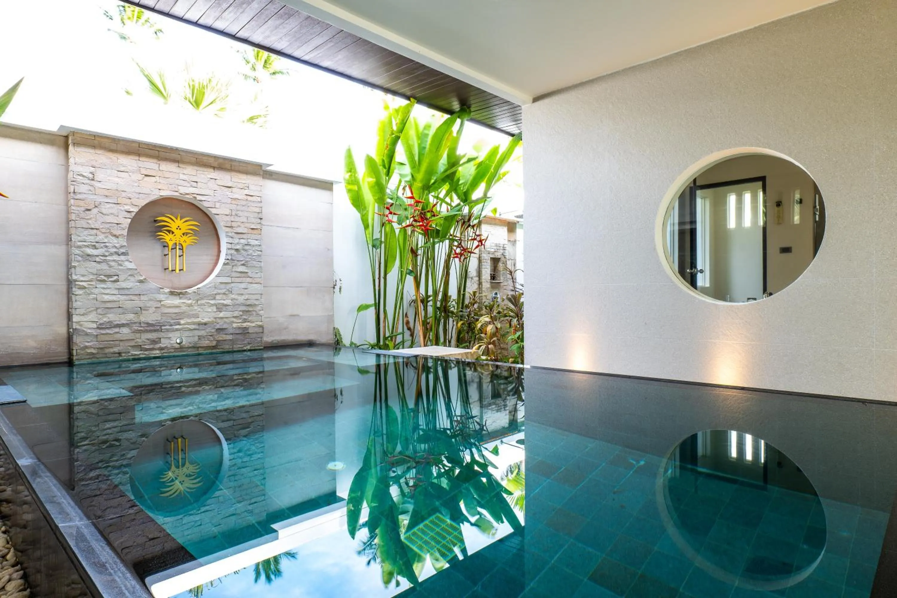 Swimming pool in The Racha