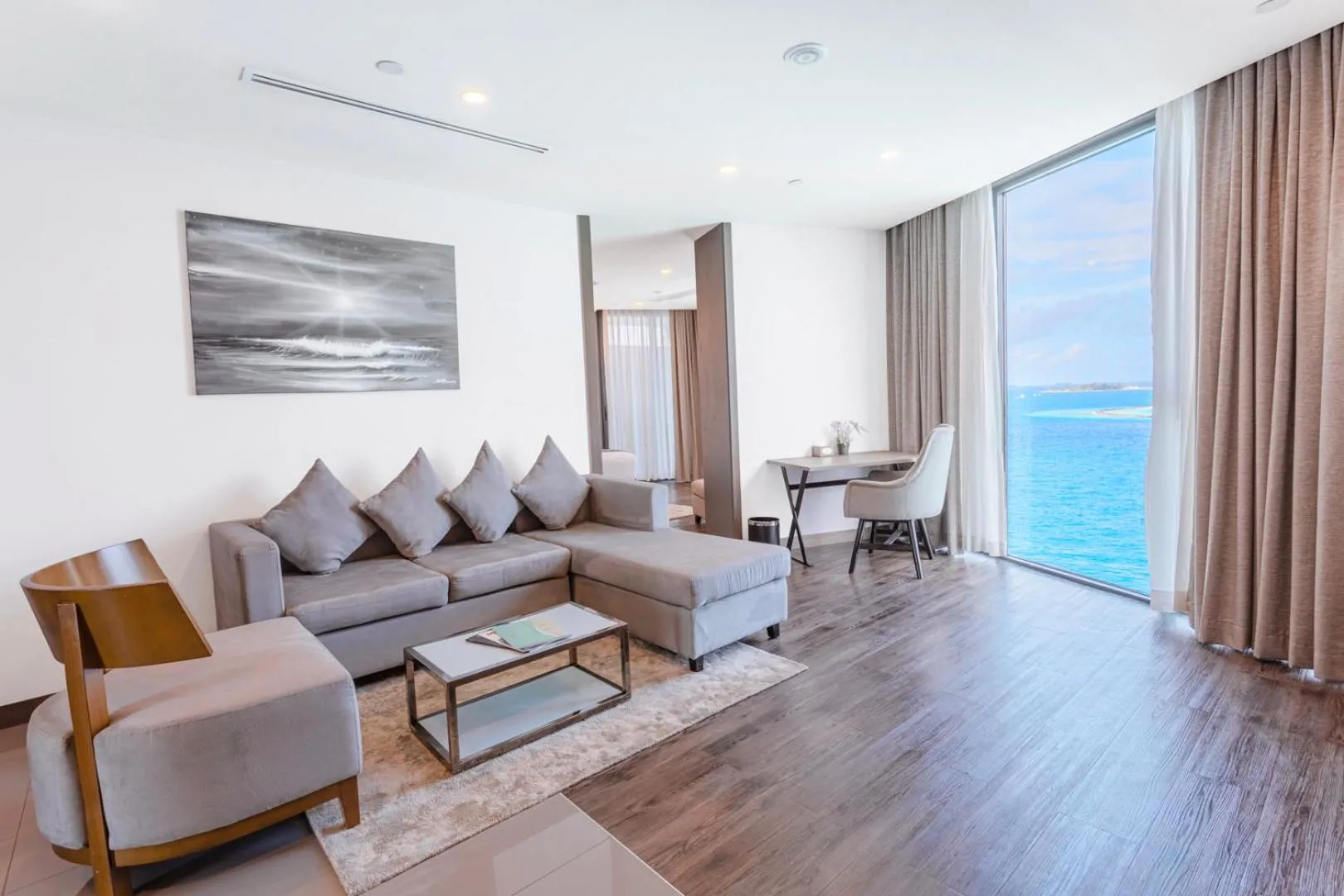 Living room in Maagiri Hotel