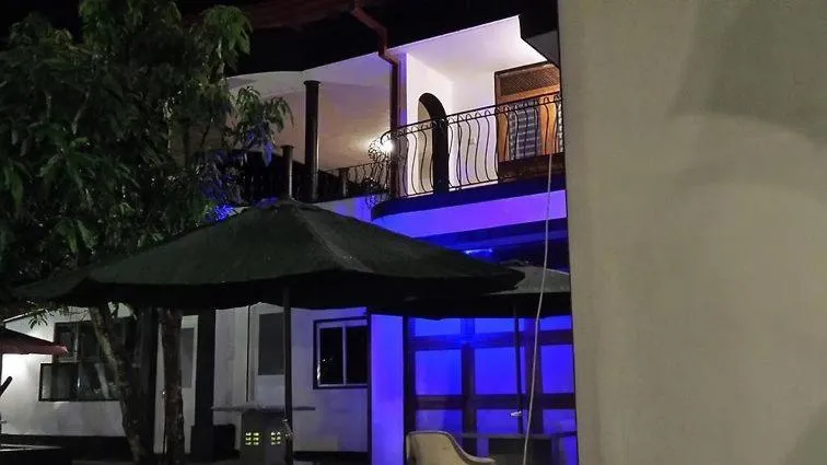 Night in New Kandy Residence