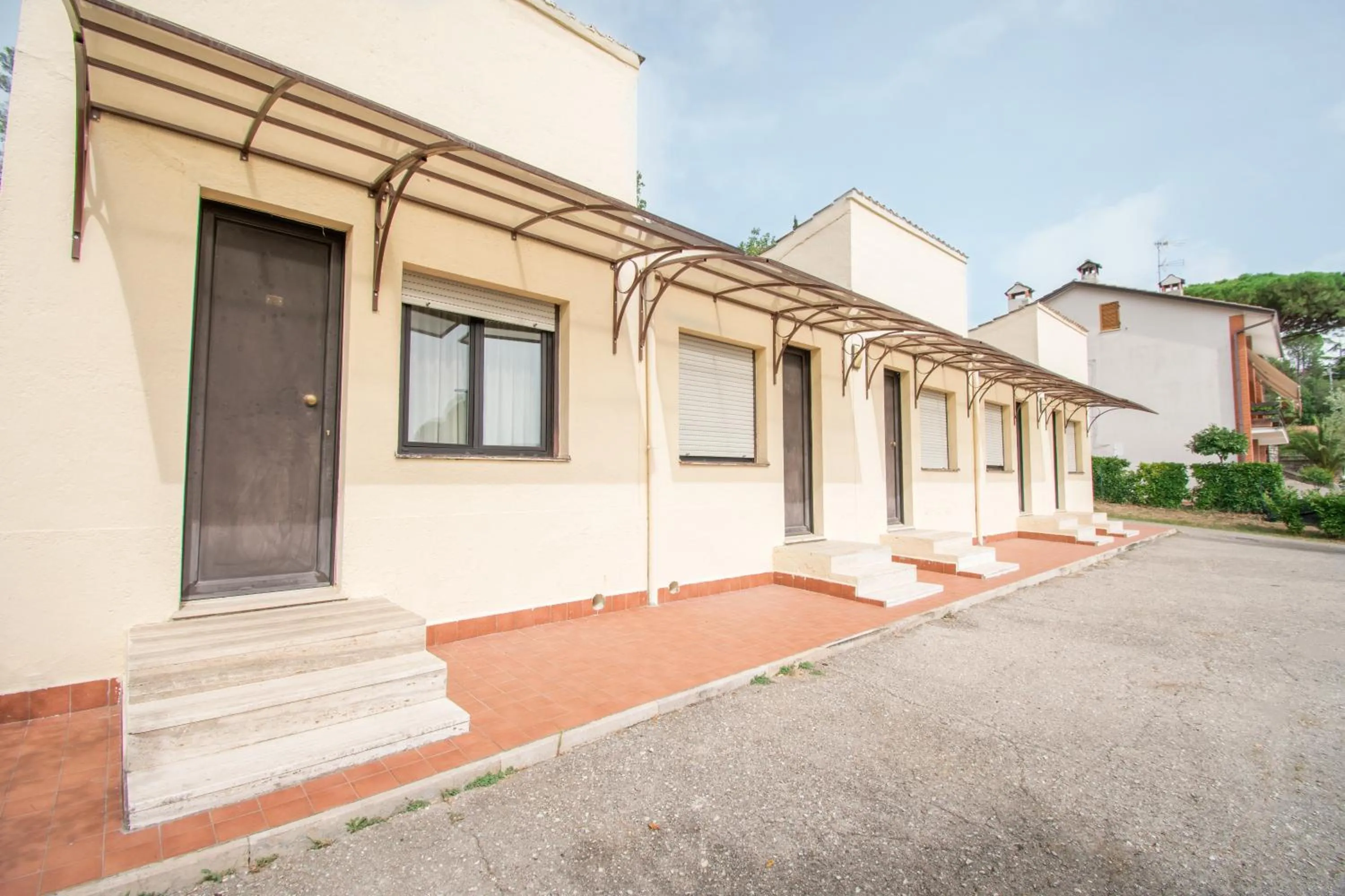 Property building in Hotel Cantalodole