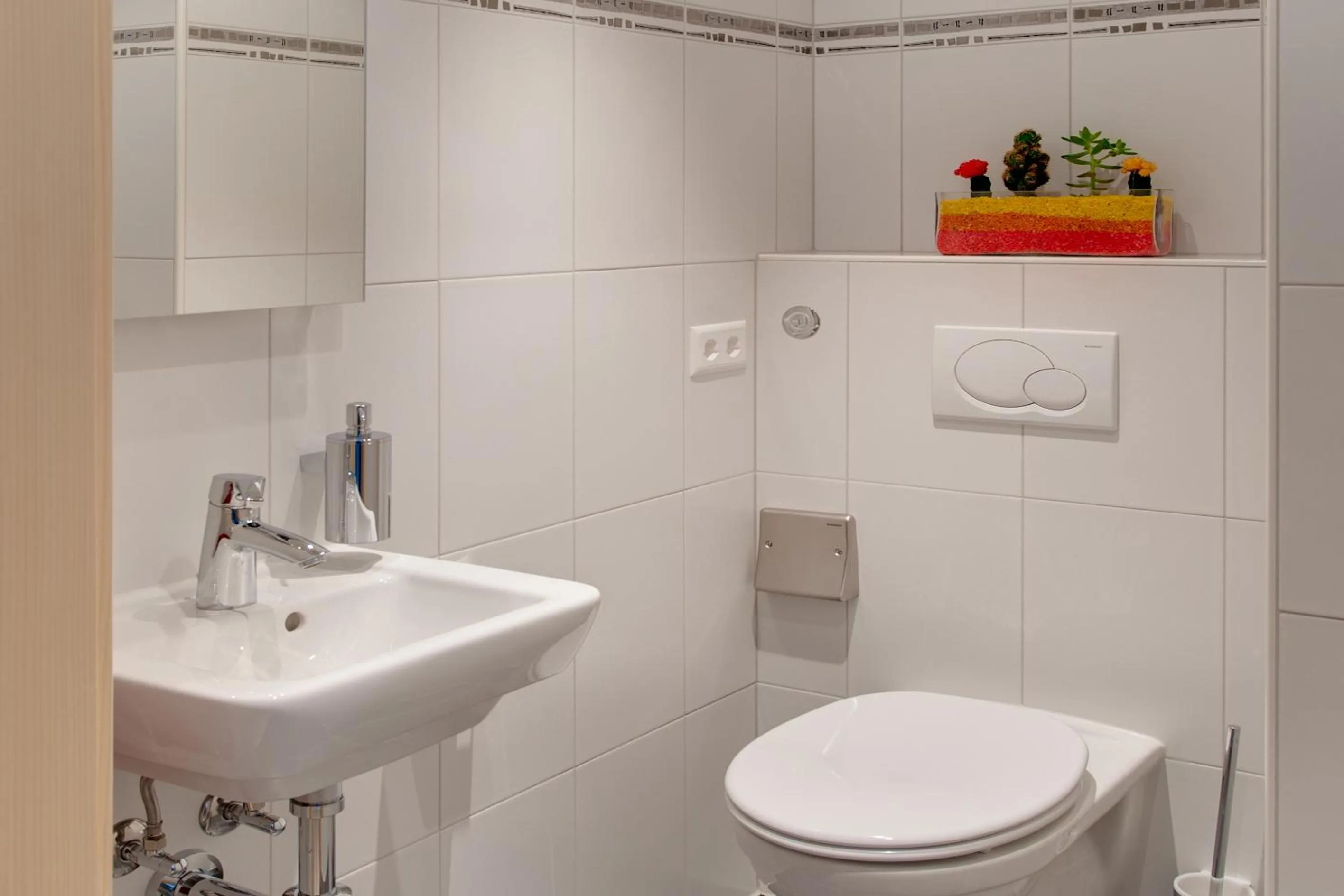 Toilet in Apartment Meric Superior