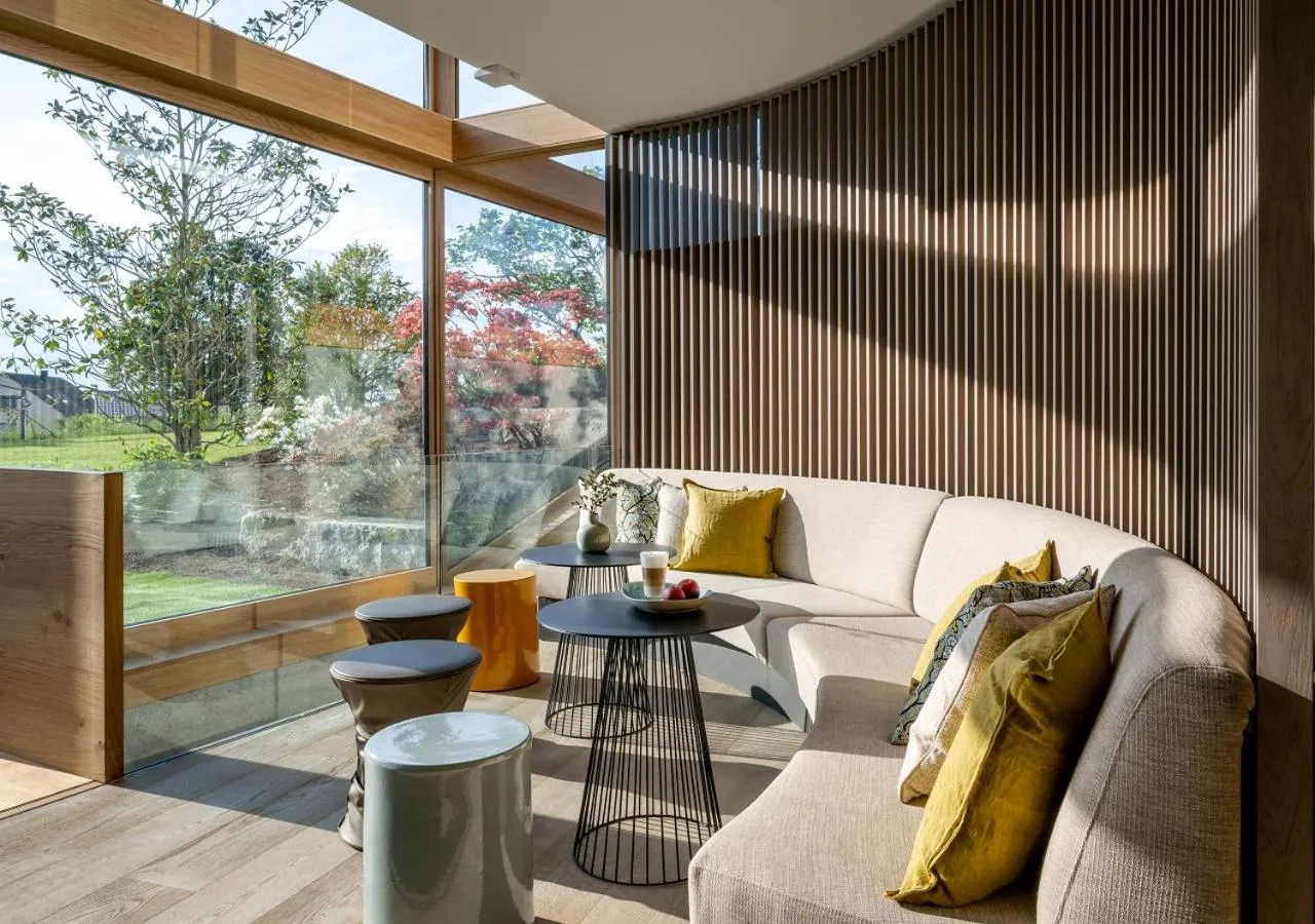 Decorative detail in Historisches Gasthaus Hotel Hirschen Horn