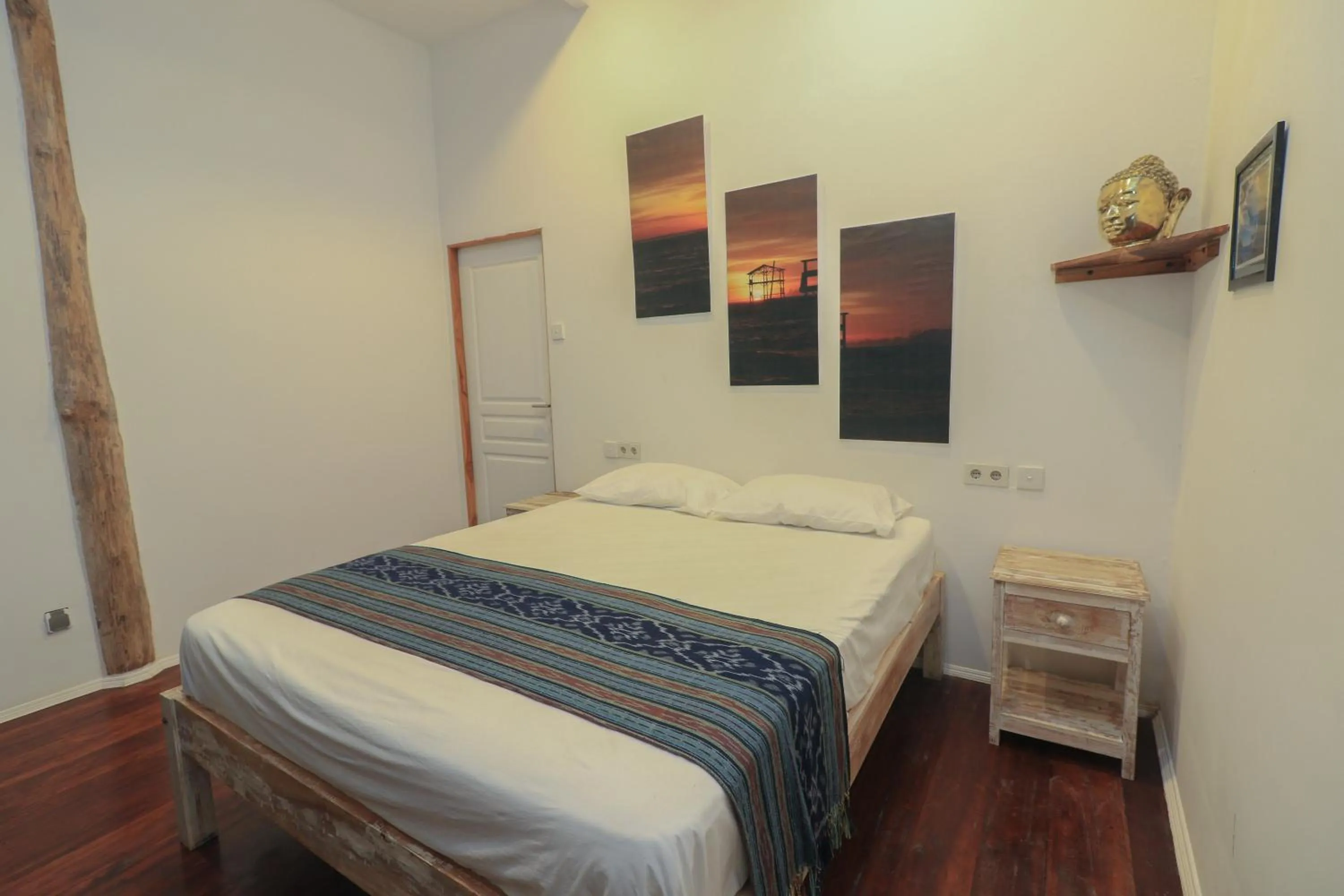 Bed in The Tree House Sumbawa