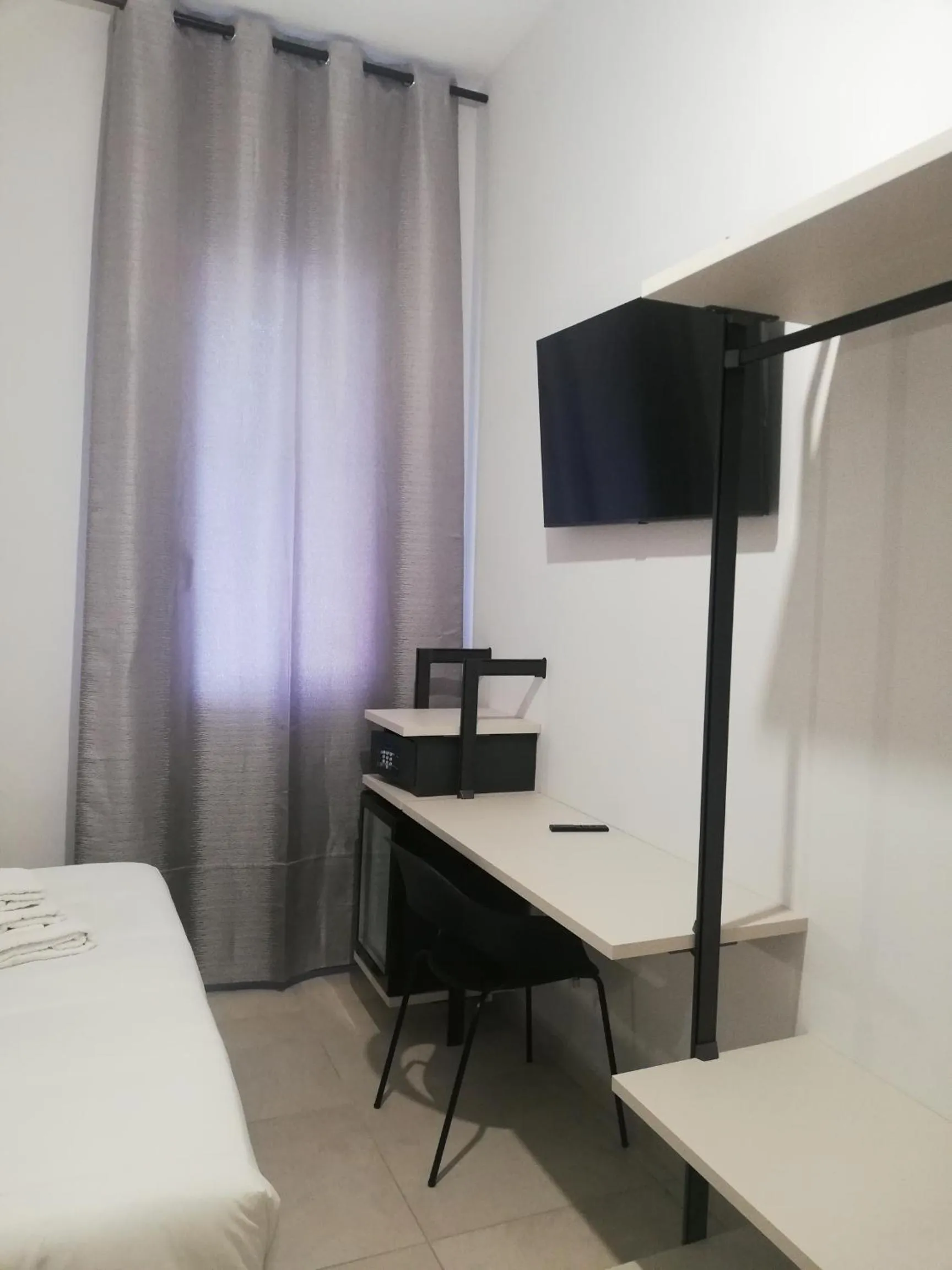 TV and multimedia, Bed in Sun Moon