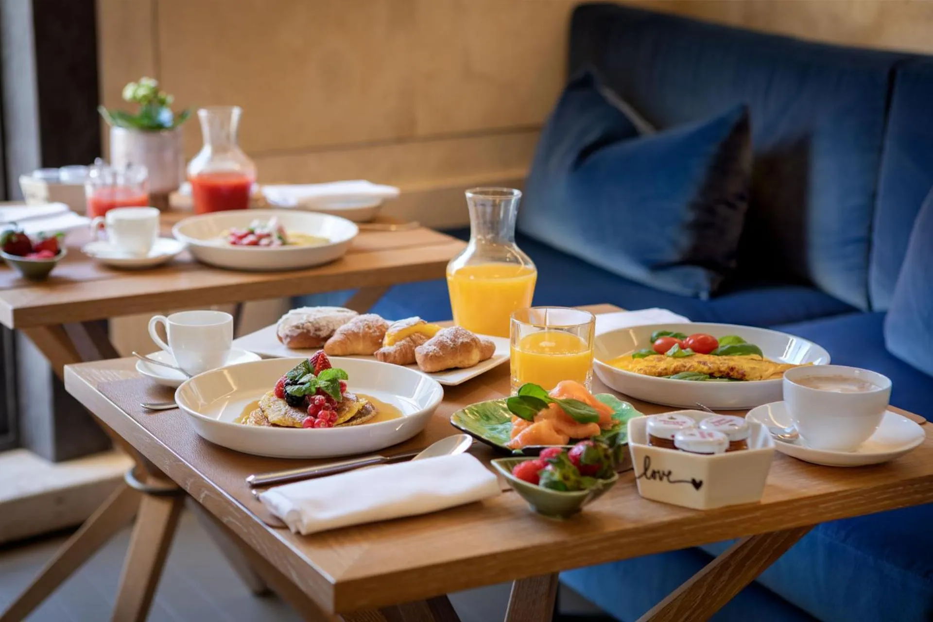 Breakfast in Singer Palace Hotel Roma