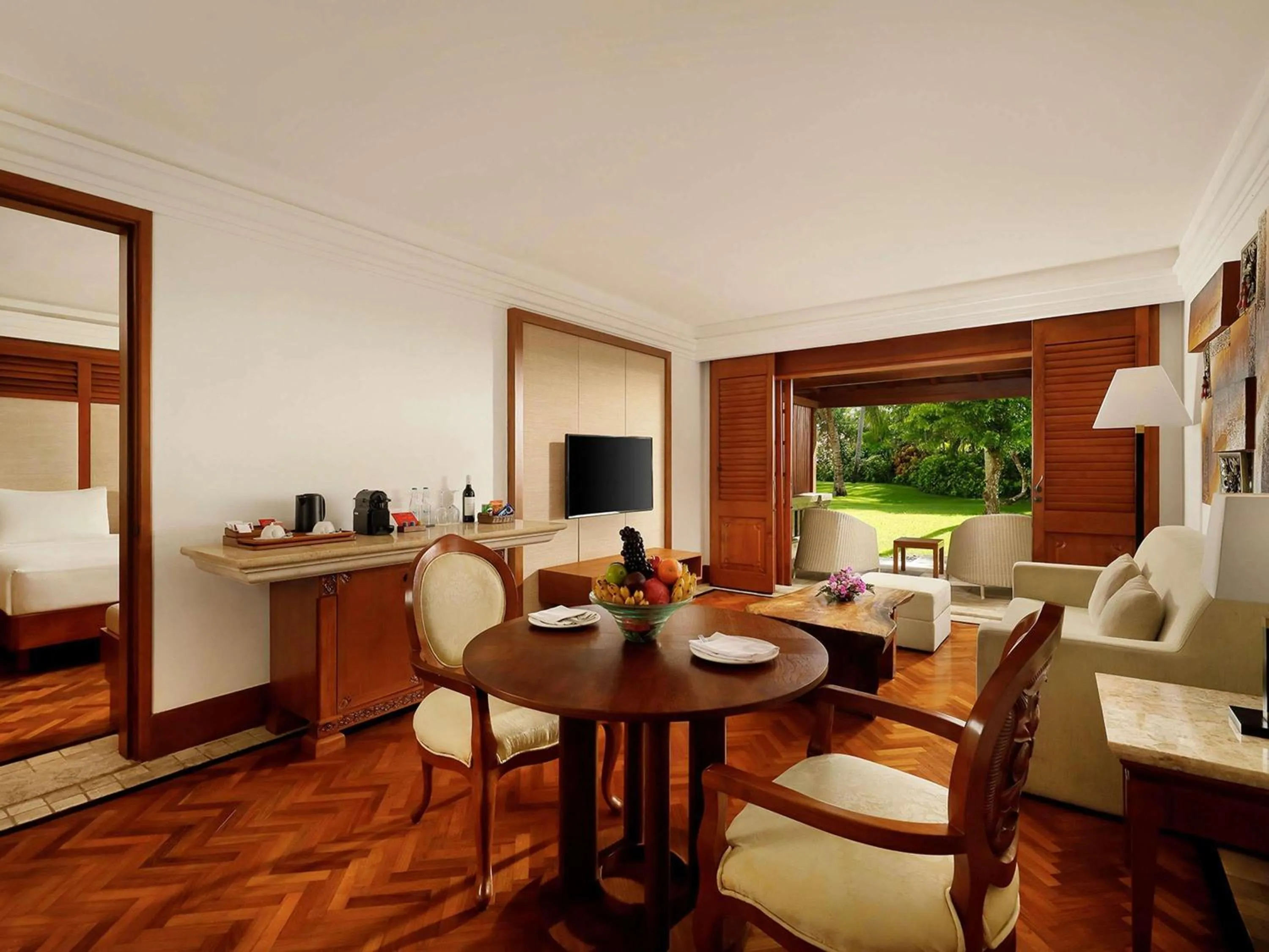 Bedroom in Nusa Dua Beach Hotel and Spa - Handwritten Collection
