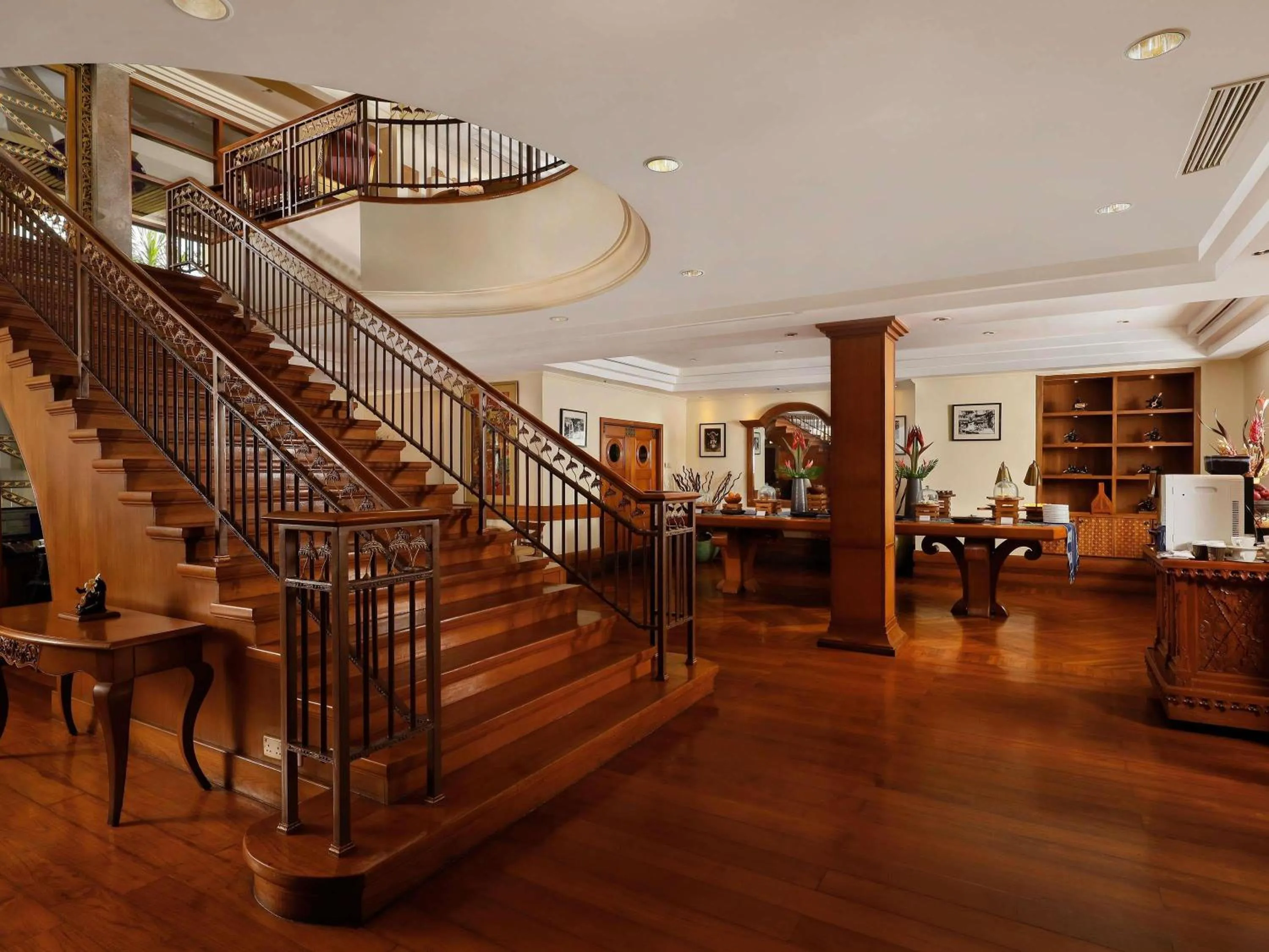 Bedroom in Nusa Dua Beach Hotel and Spa - Handwritten Collection