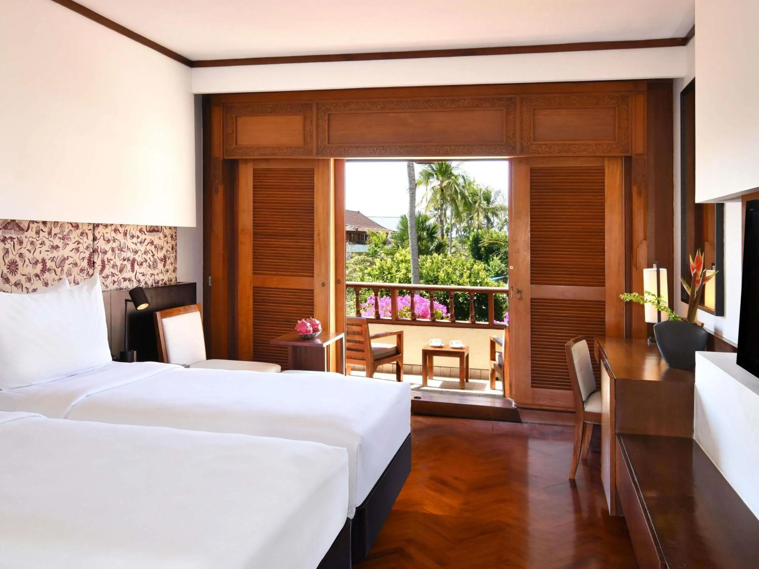 Bedroom, Bed in Nusa Dua Beach Hotel and Spa - Handwritten Collection