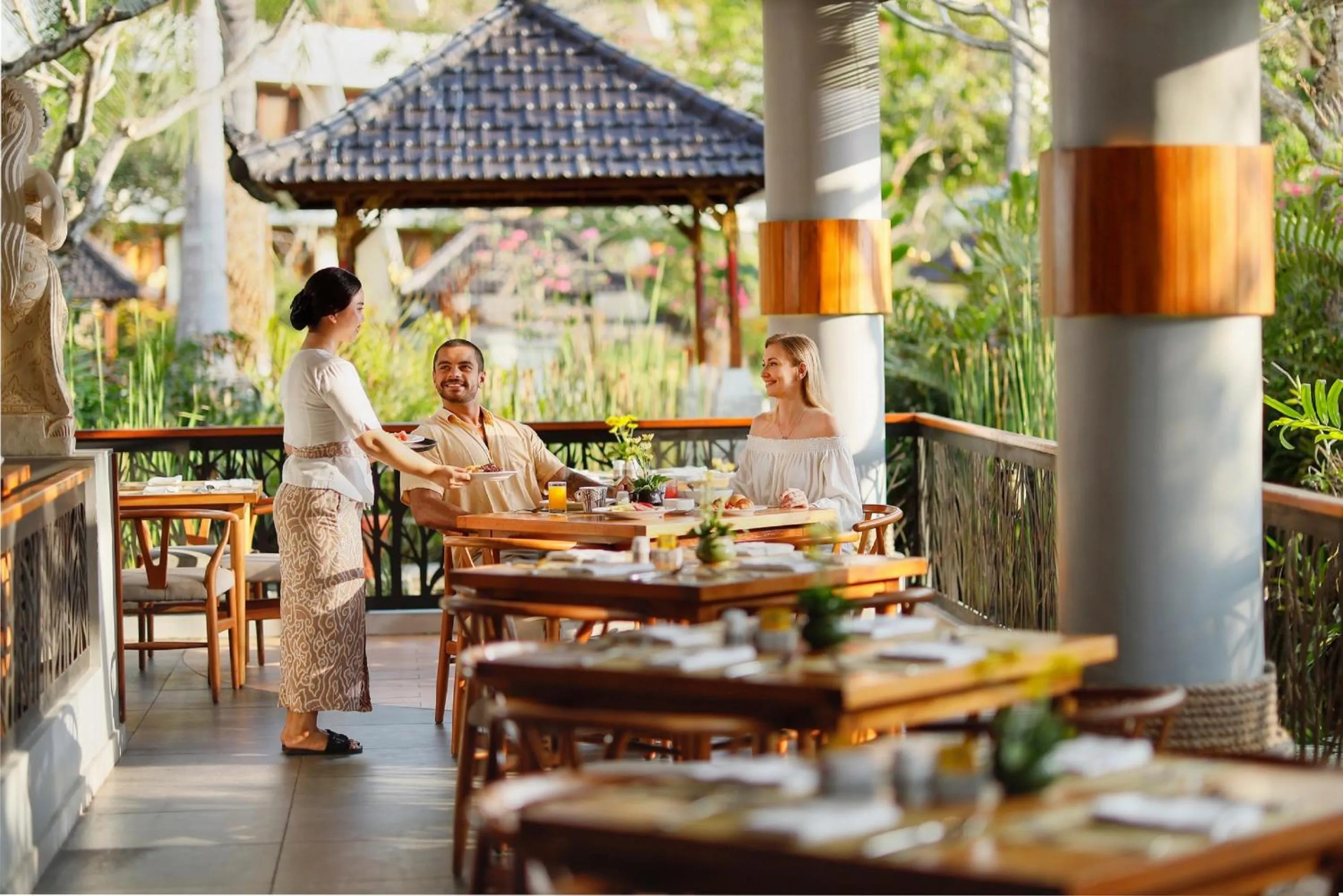 Restaurant/places to eat in Nusa Dua Beach Hotel and Spa - Handwritten Collection