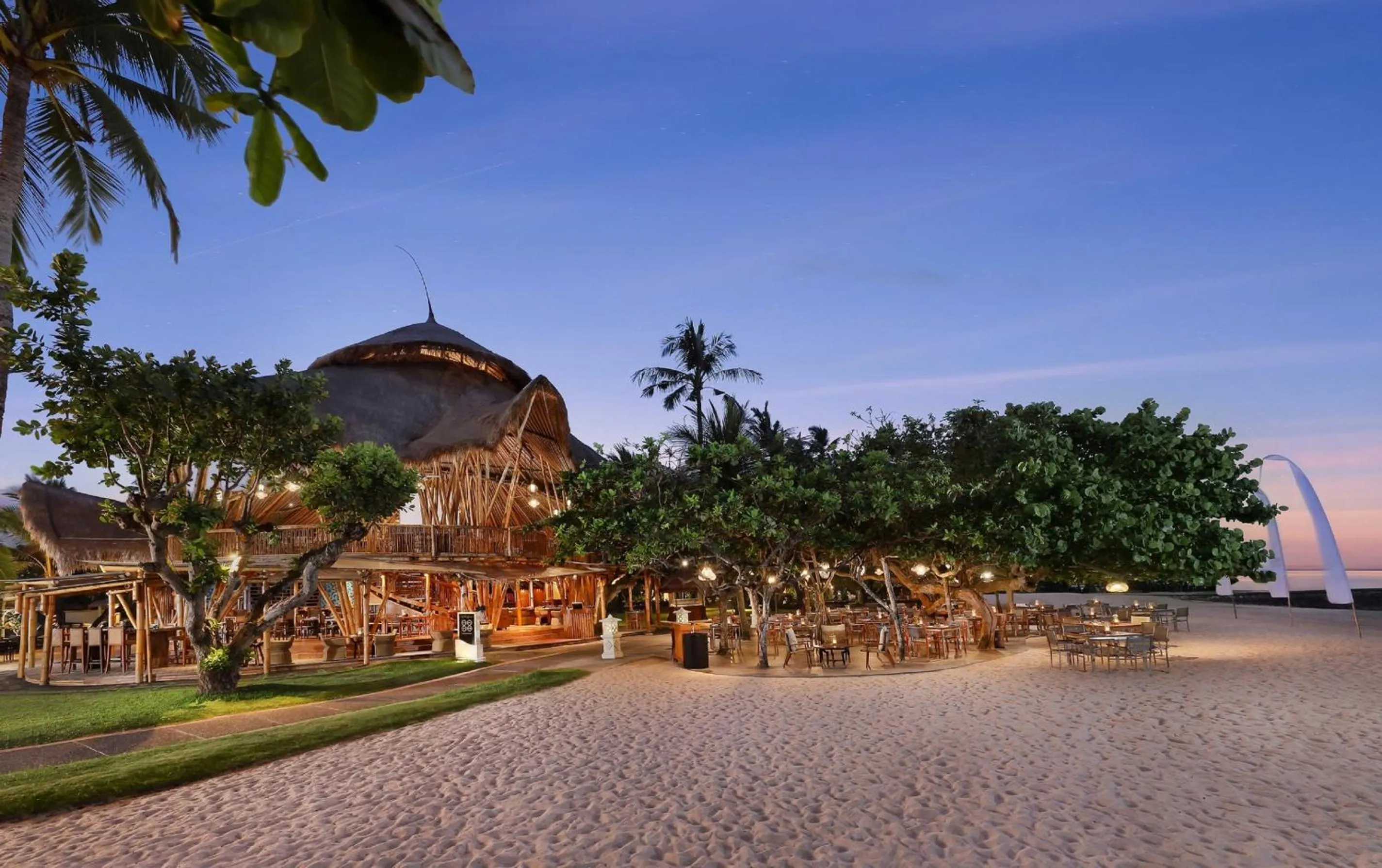 Restaurant/places to eat in Nusa Dua Beach Hotel and Spa - Handwritten Collection