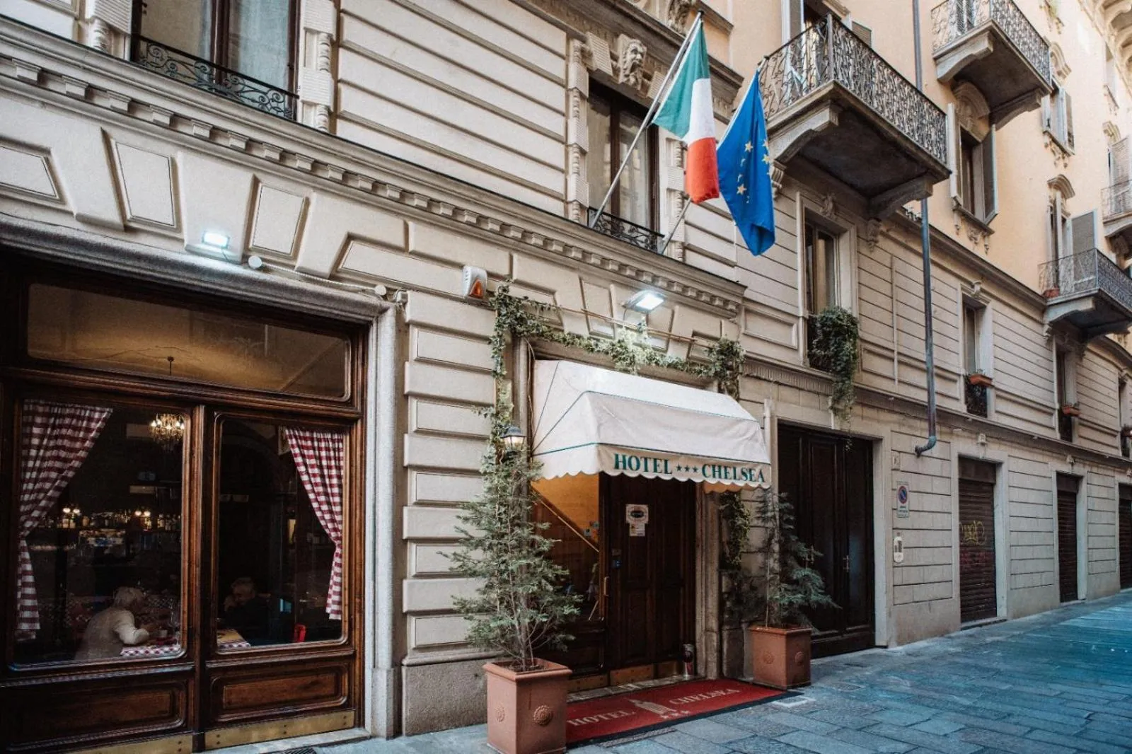 Property building in Hotel Chelsea