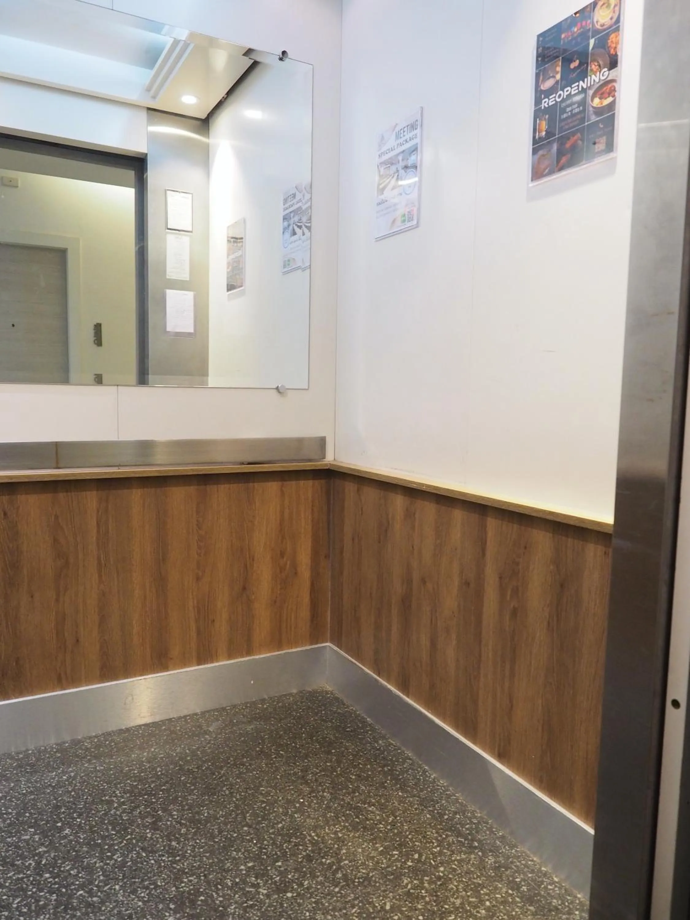 elevator in THE KANNAS Hotel & Serviced Apartment, Chiang Mai SHA Certified