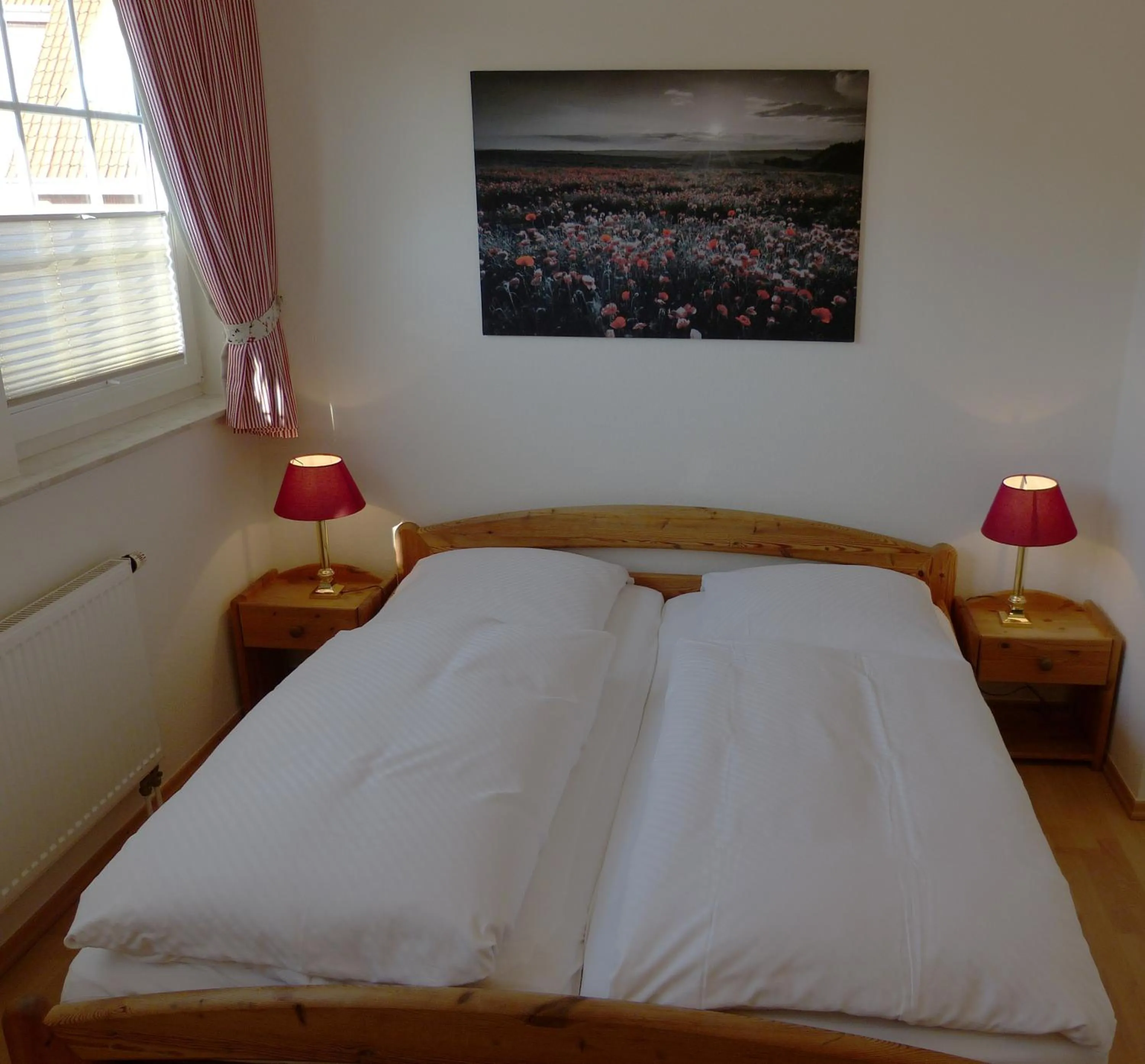 Photo of the whole room, Bed in Landhaus Bolzum