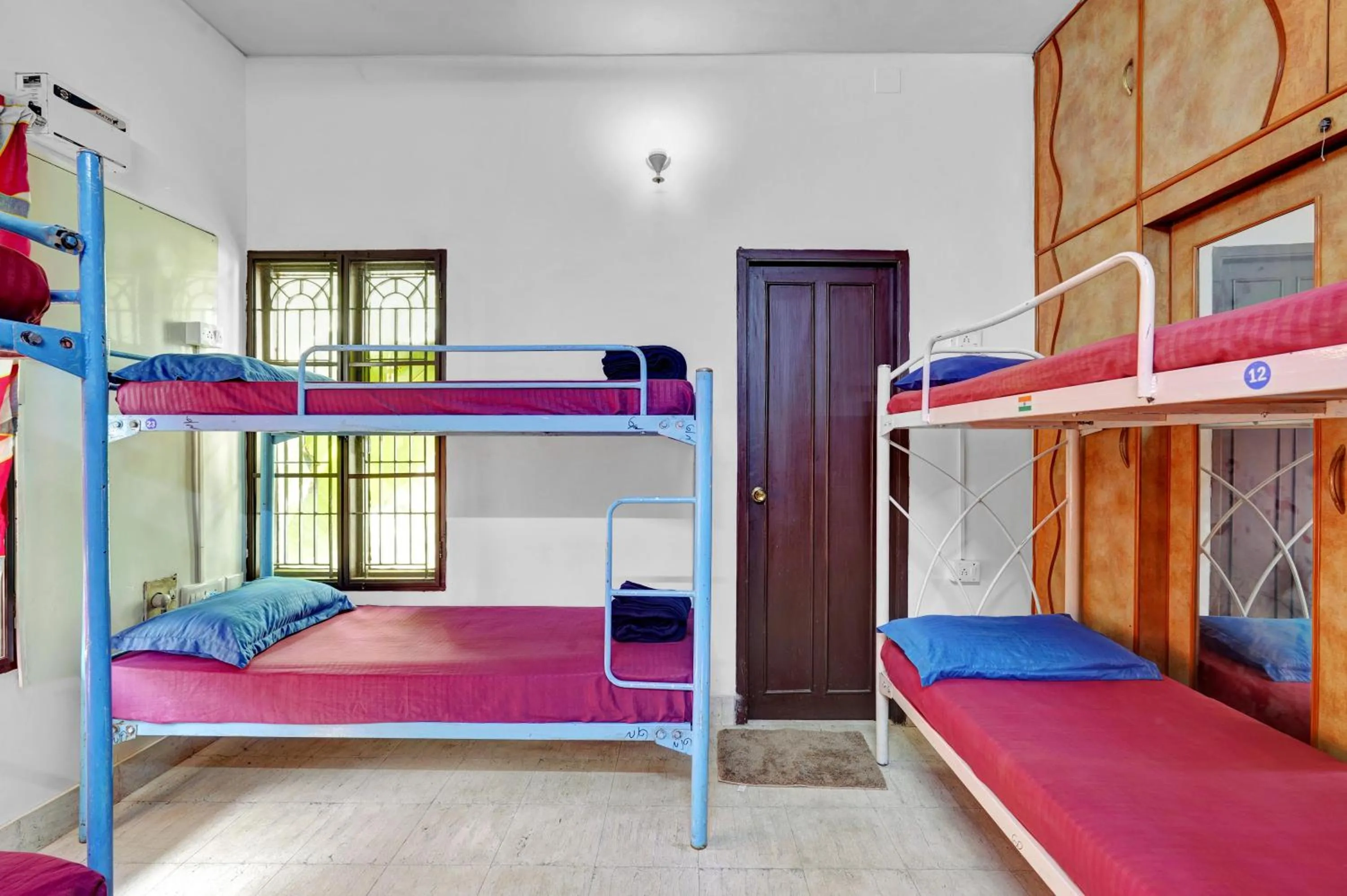 Bed in Hostel Gandhi