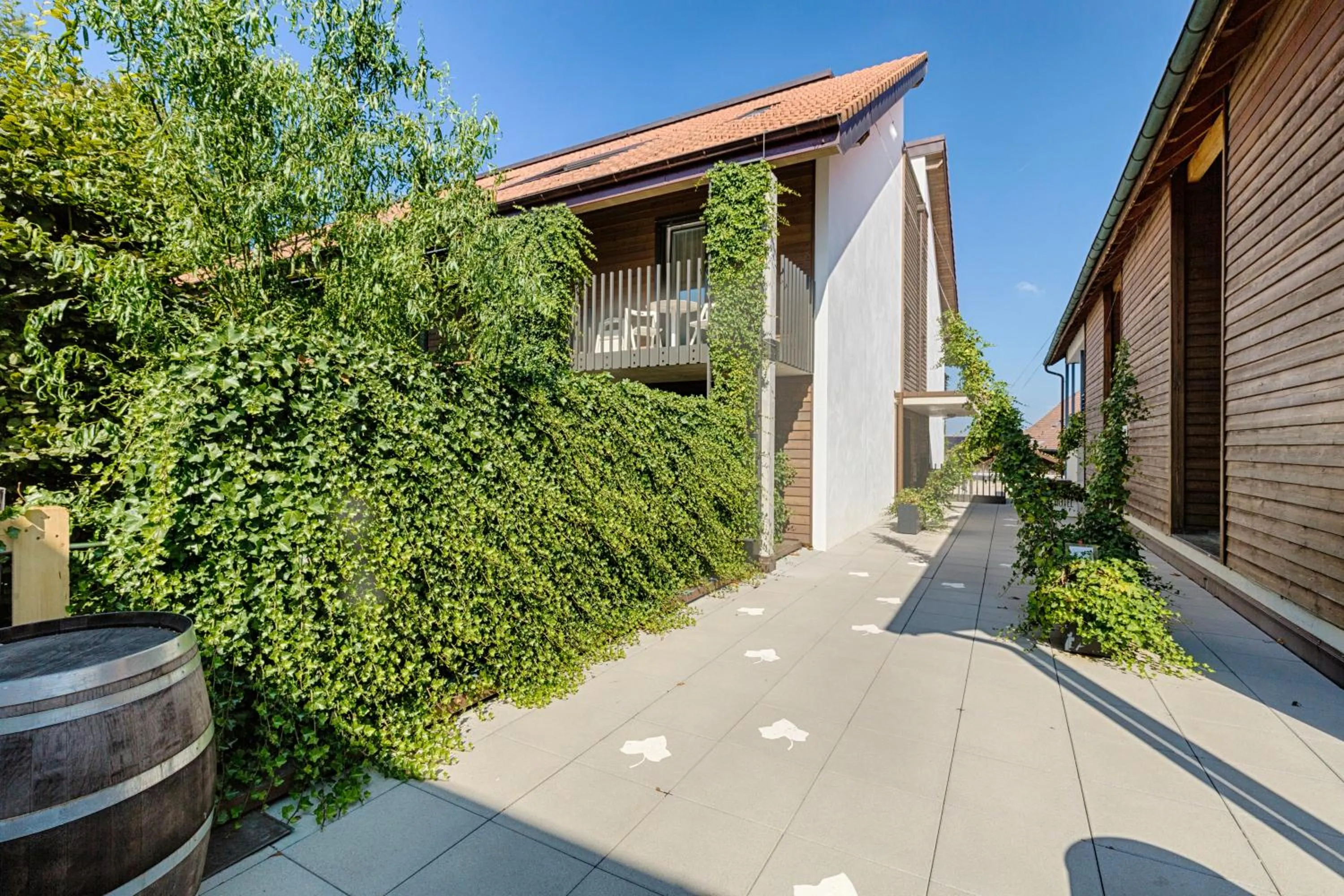 Facade/entrance in Hôtel la Croix Blanche